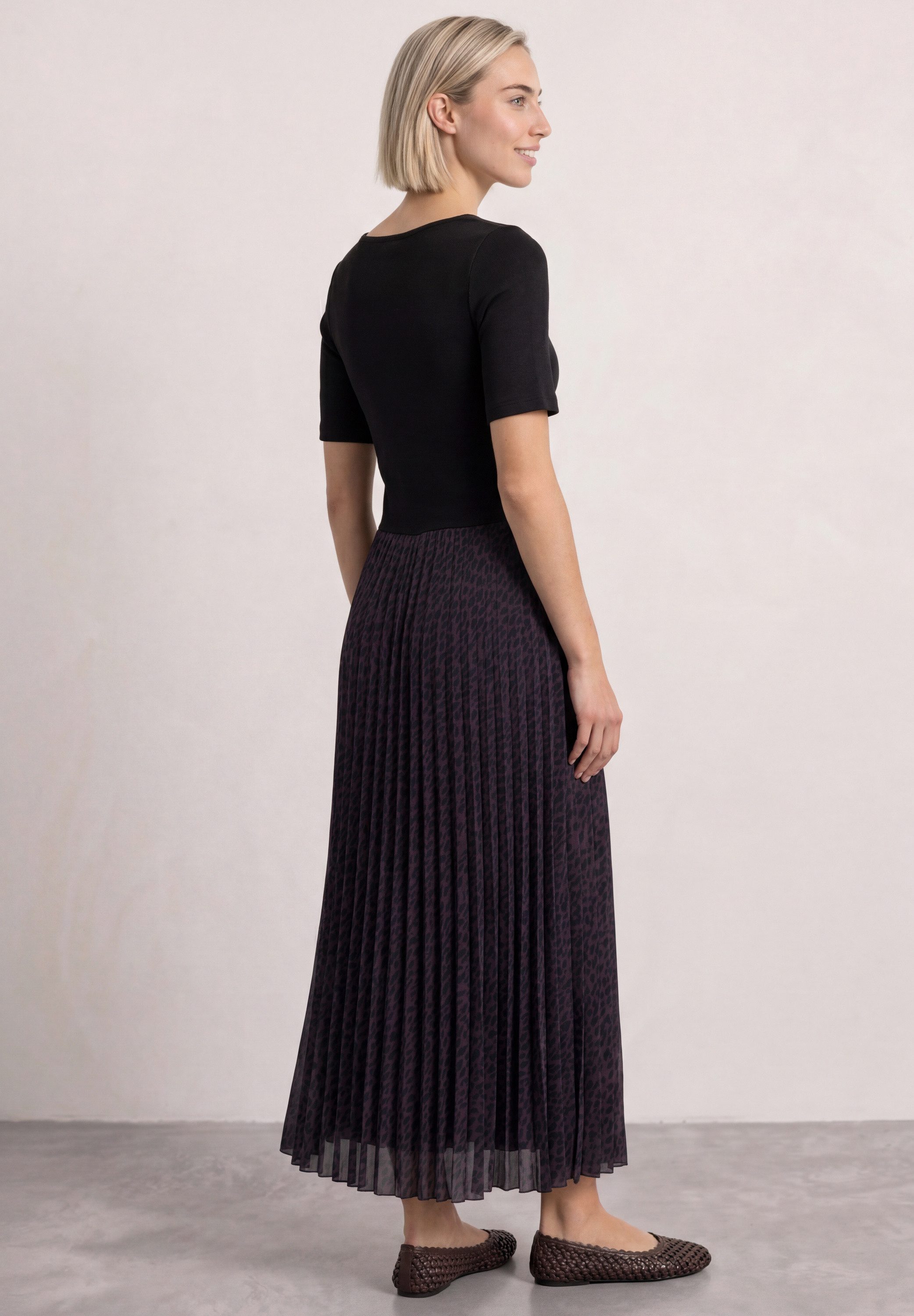 STREET ONE Maxikleid mit plissiertem Rockteil
