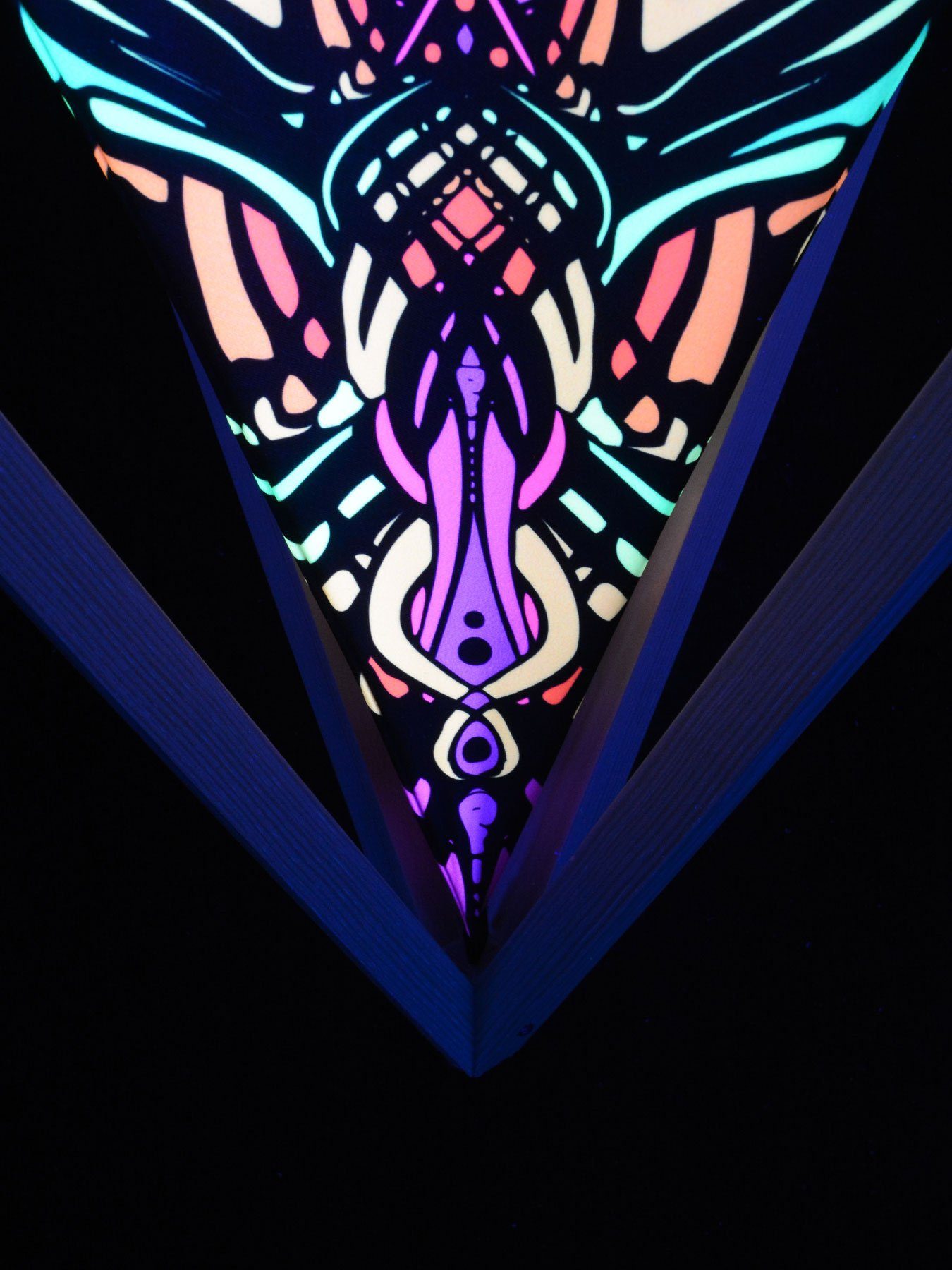 PSYWORK Wanddekoobjekt Schwarzlicht 3D 60x86cm, leuchtet Schwarzlicht unter Spandex Raute Temple "Dragon II", UV-aktiv