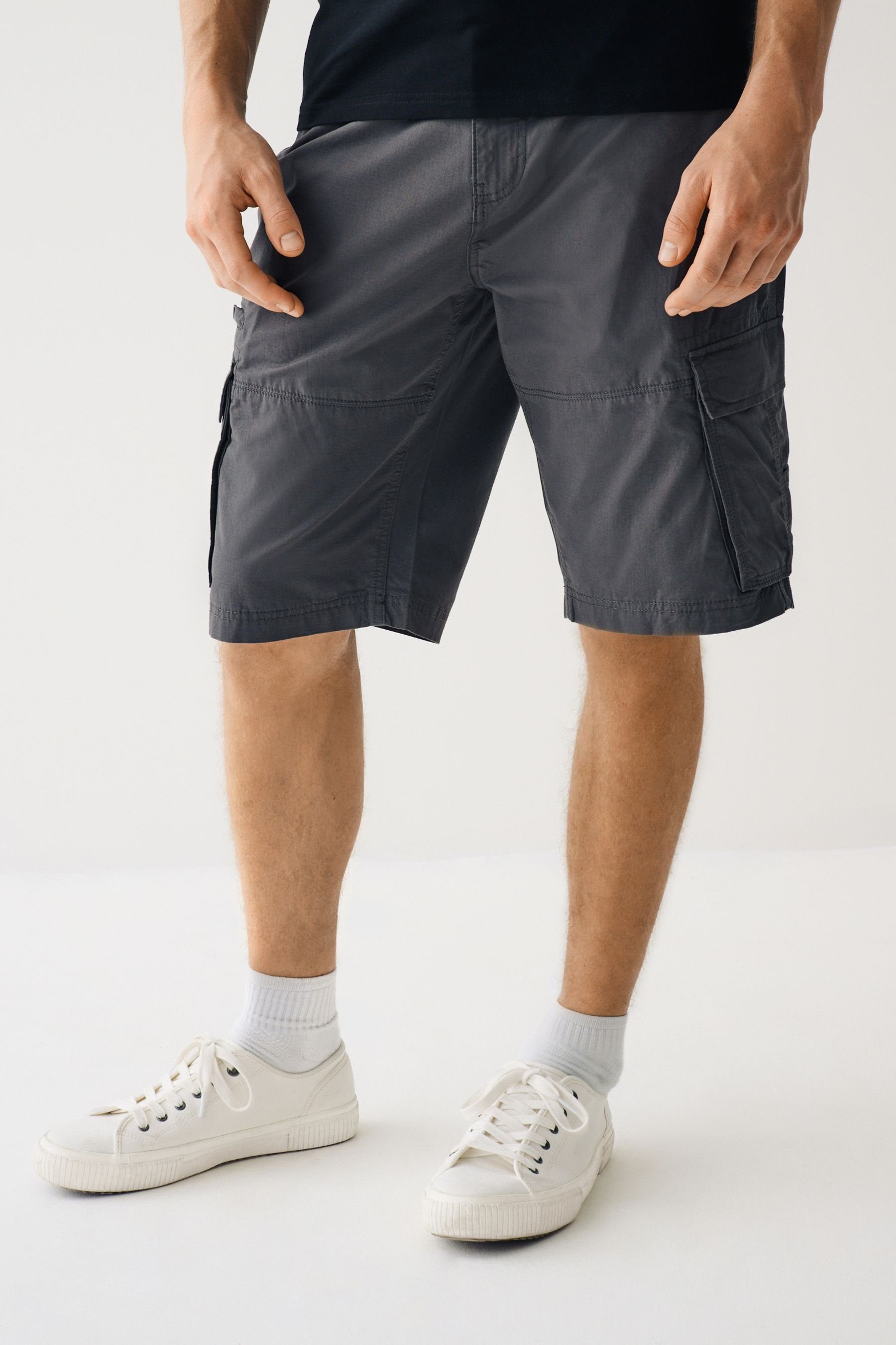 mit (2-tlg) Next Cargoshorts Cargoshorts Charcoal Gürtel Grey