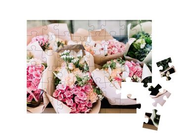 puzzleYOU Puzzle Blumensträuße im Blumenladen, Pfingstrose, Rose, 48 Puzzleteile, puzzleYOU-Kollektionen Blumensträuße, Blumen & Pflanzen