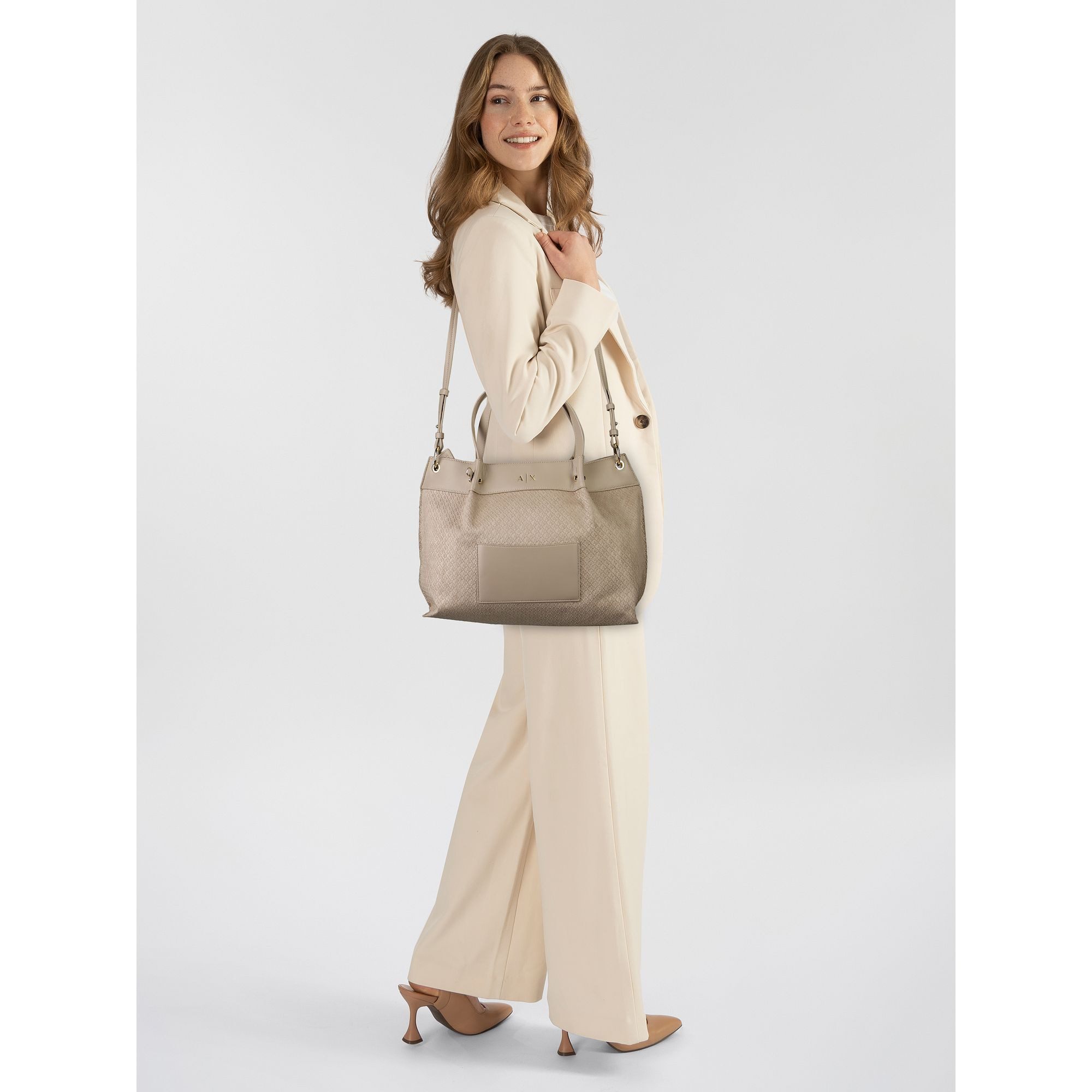 ARMANI EXCHANGE Schultertasche Mila, Polyurethan