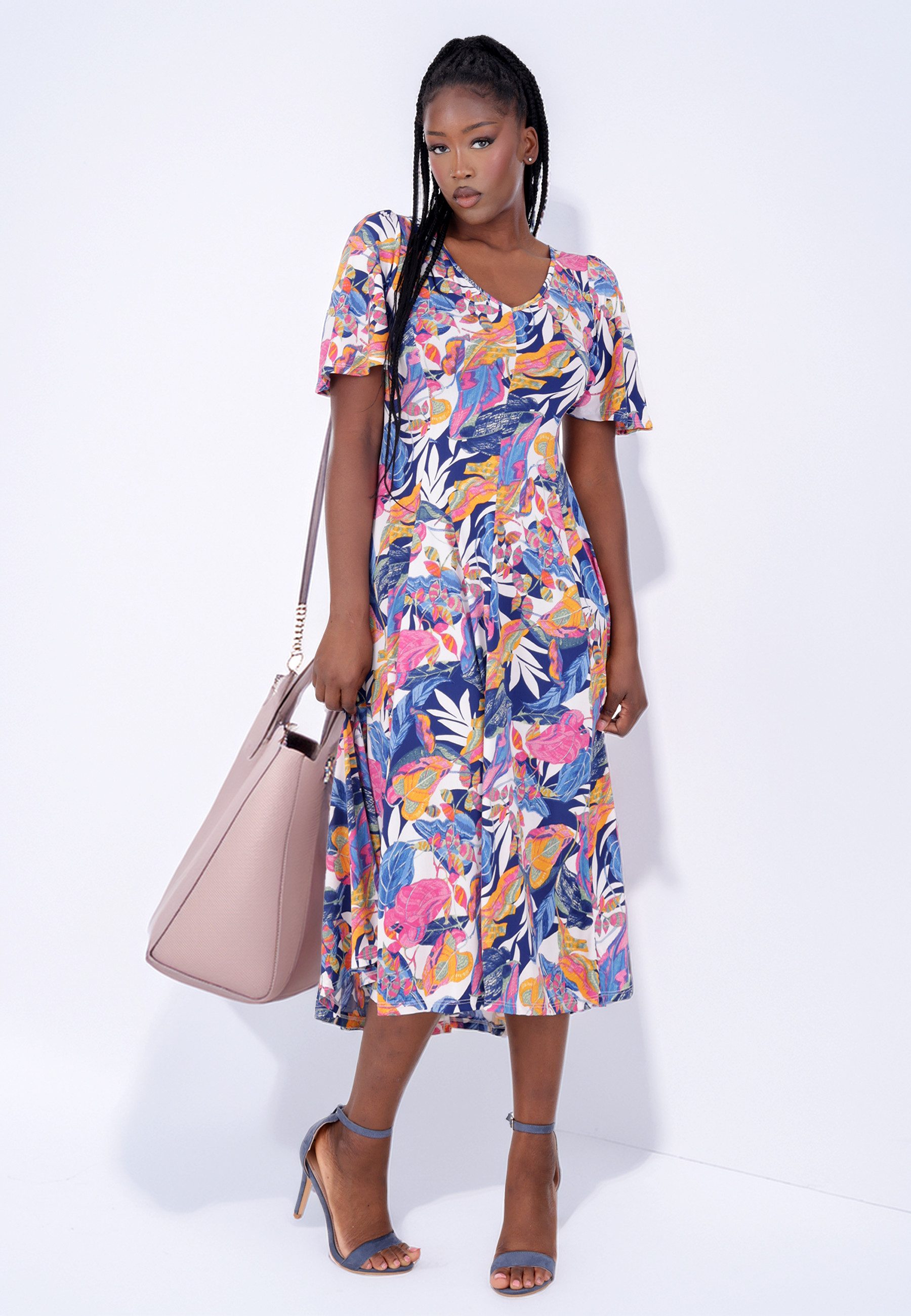 YC Fashion & Style Sommerkleid mit Rückenausschnitt und lebendigem Muster Alloverdruck