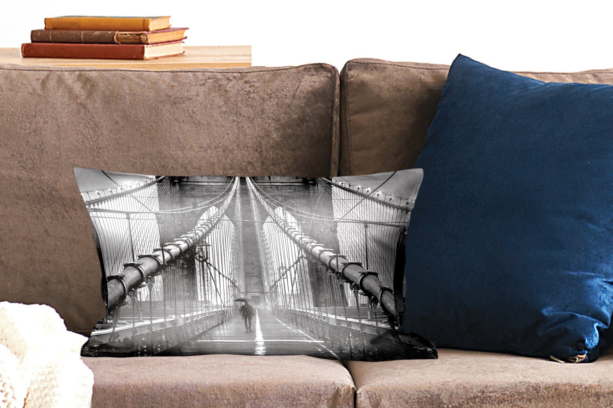 mit Schwarz MuchoWow Bridge in Füllung, Weiß, des Regens Zierkissen, und Dekokissen Wohzimmer Brooklyn Dekoration, während Dekokissen Schlafzimmer