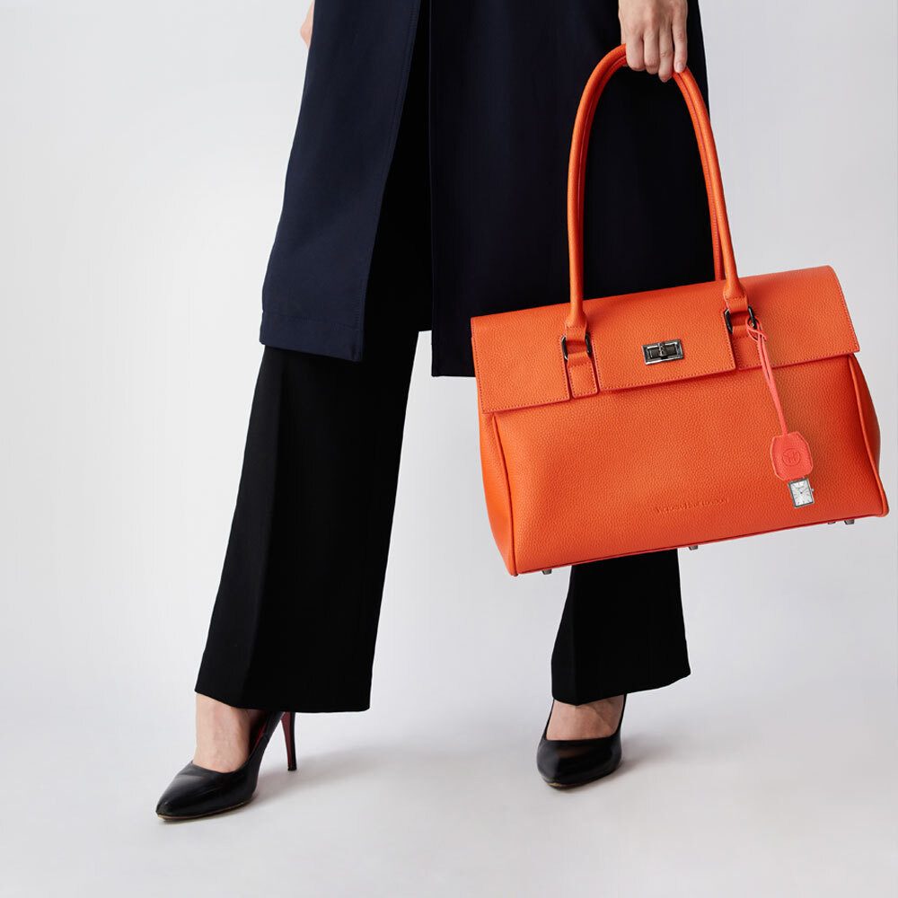 Victoria Hyde Quarzuhr Victoria Hyde Tashi Unisex Basic Taschen Anhänger, (1-tlg., Kein Set)