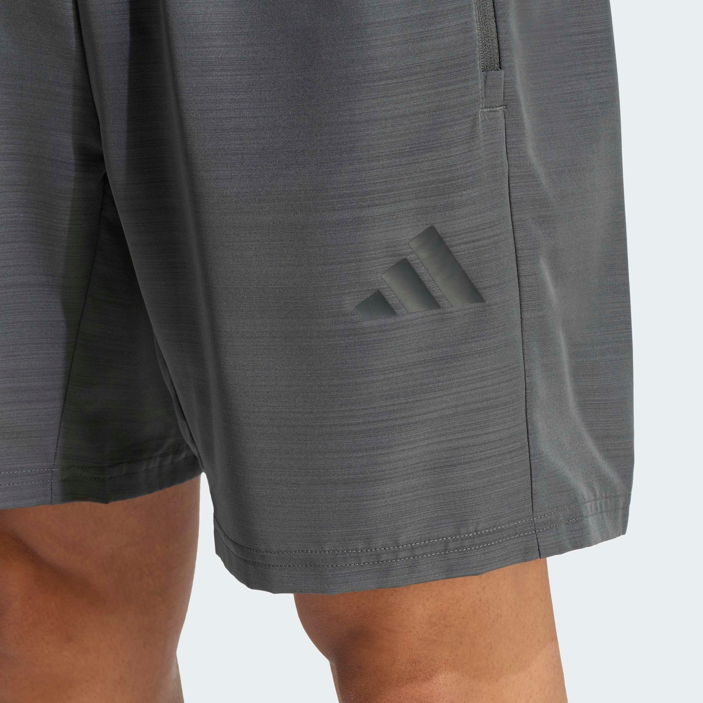 adidas Performance Shorts WORKOUT ESSENTIALS BASE, GEWEBT