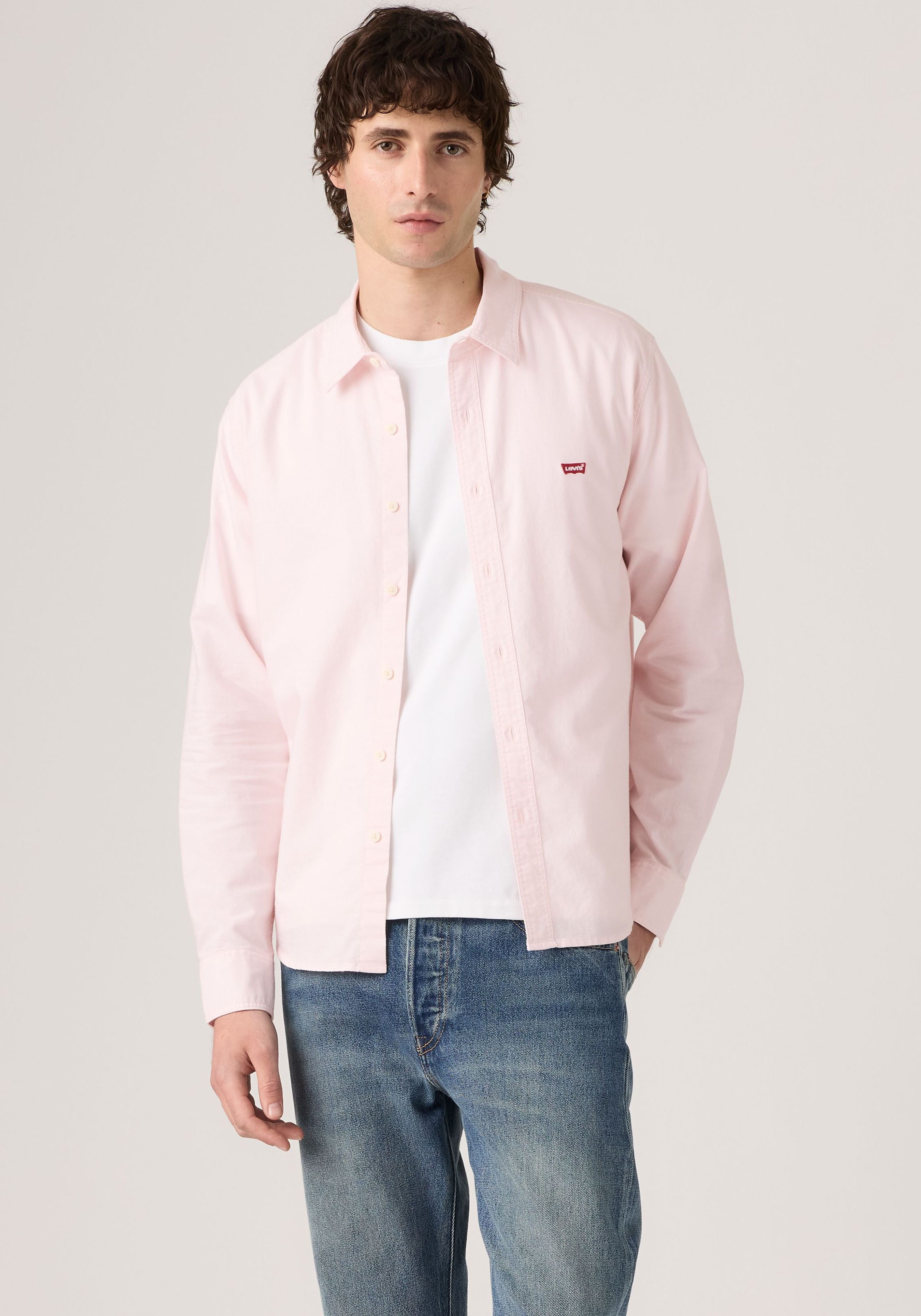 Levi's® Langarmhemd CLS BATTERY HM SHIRT - STANDARD mit abgerundetem Saum