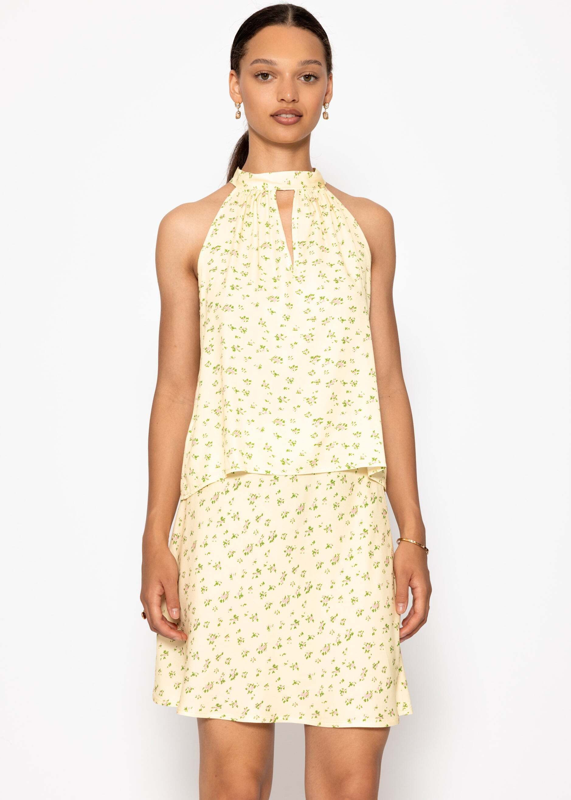 SASSYCLASSY T-Shirt Feminines Top mit floralem Muster für Damen Top mit All günstig online kaufen