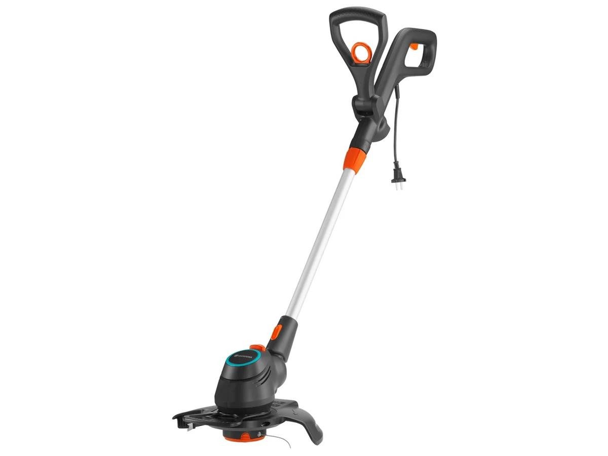 GARDENA Akku-Rasentrimmer ComfortCut 550/28, 28 cm Arbeitsbreite Faden, kabelgebunden, 550 W Leistung