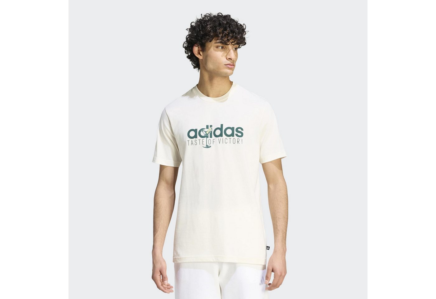 adidas Sportswear T-Shirt TASTE OF VICTORY DRINK GRAPHIC mit gummiertem Siebdruck, aus Baumwolle, reguläre Passform
