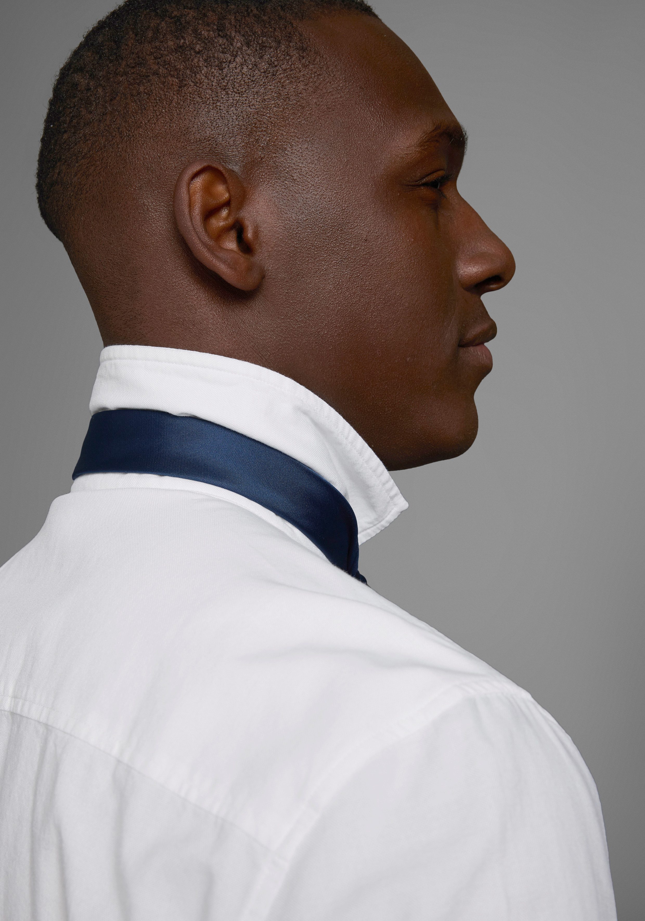 Man's World Krawatte in klassischen Farben & Slim-Breite - neue Farben bordeaux & petrol