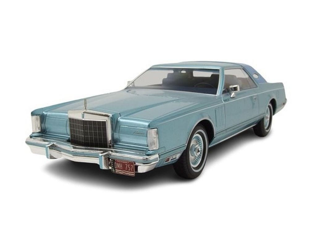 MCG Modellauto Lincoln Continental Mk V 1978 hellblau, Maßstab 1:18