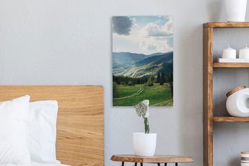 OneMillionCanvasses® Leinwandbild Wolken über dem Karpaten-Nationalpark in der Ukraine, (1 St), Leinwandbild fertig bespannt inkl. Zackenaufhänger, Gemälde, 20x30 cm
