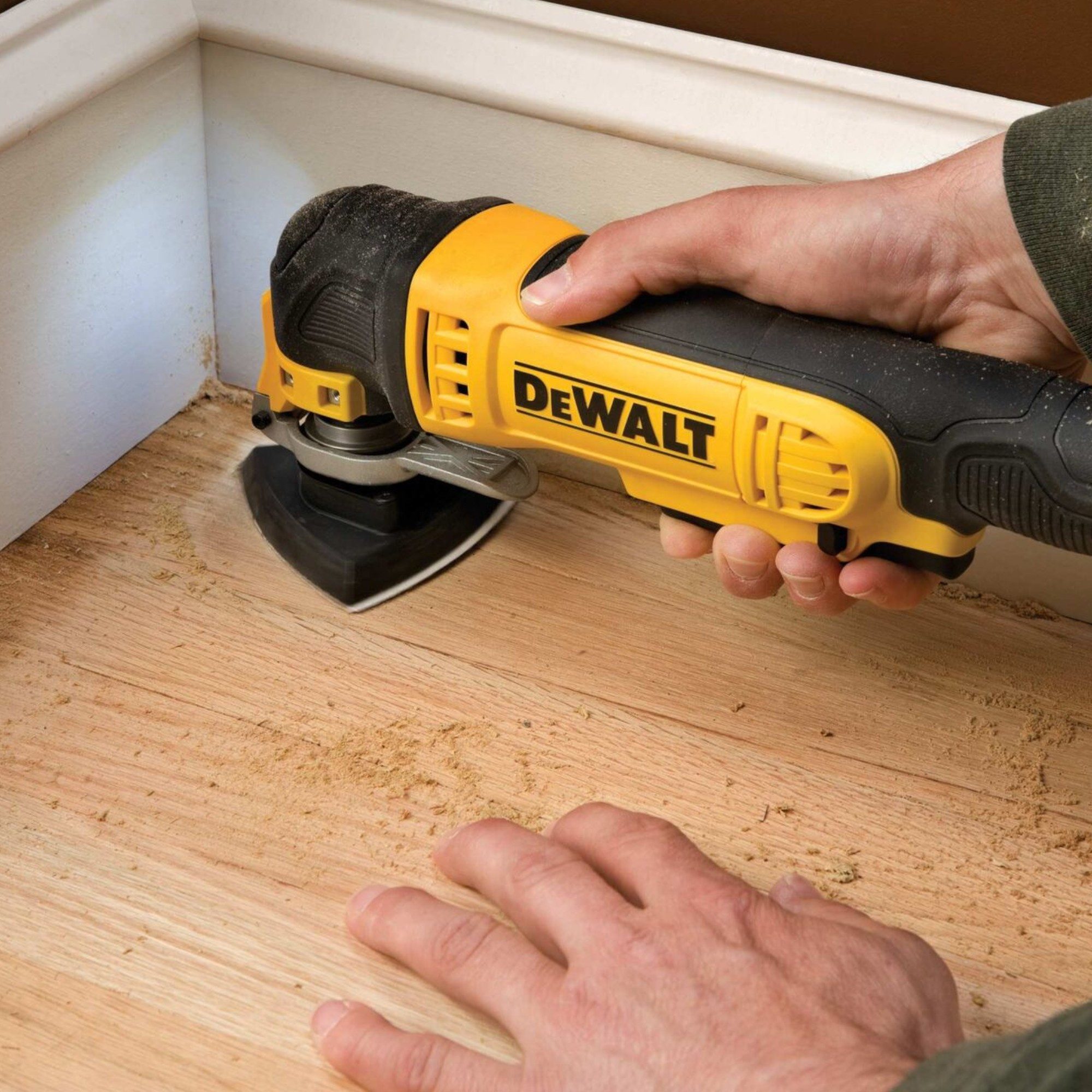 DeWalt Akku-Multifunktionswerkzeug DWE 315 KT 300 W Oszillierendes Multifunktionswerkzeug im Koffer mit