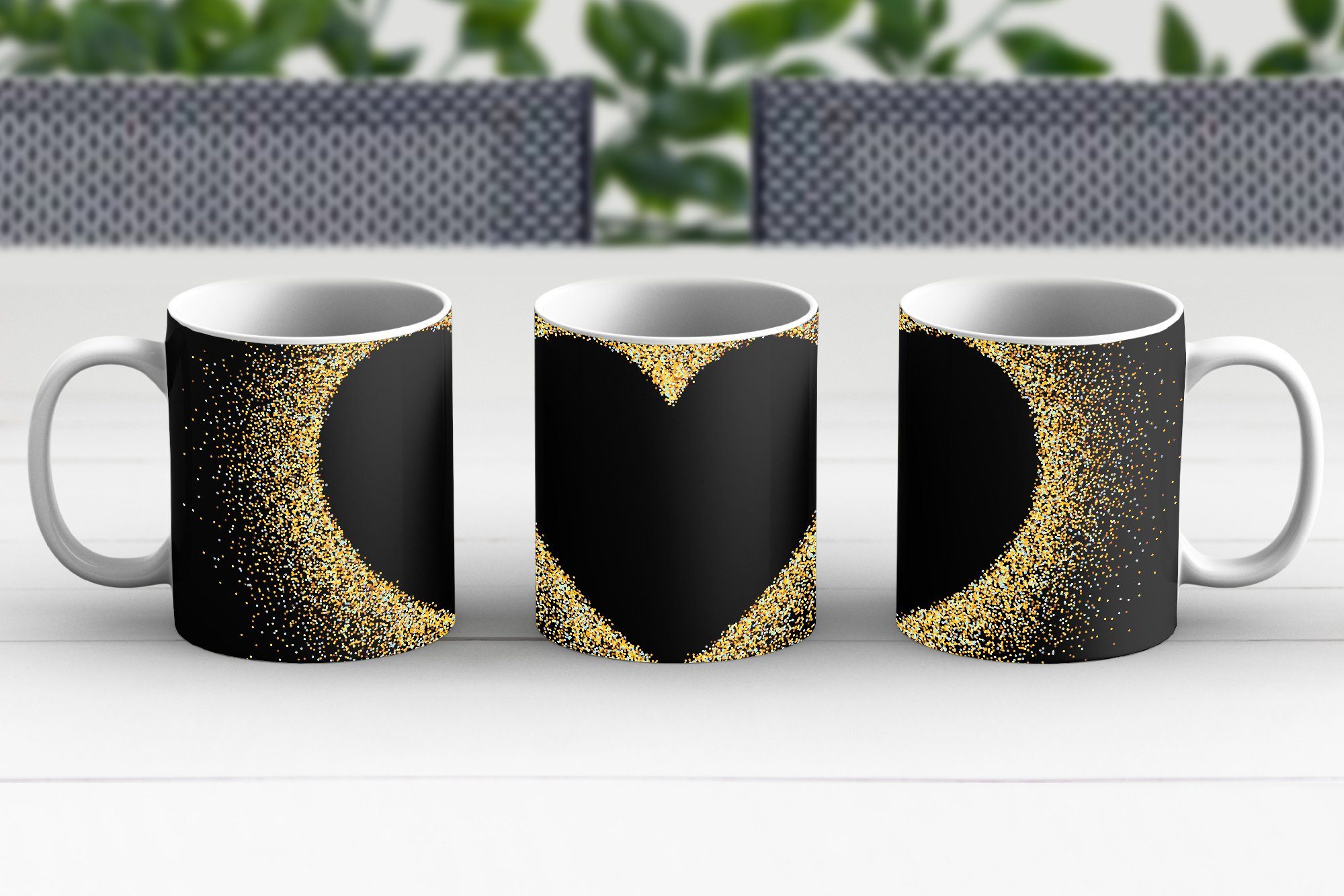 Geschenk auf Tasse Hintergrund, Keramik, Herz Kaffeetassen, MuchoWow Goldenes Becher, Teetasse, Teetasse, schwarzem