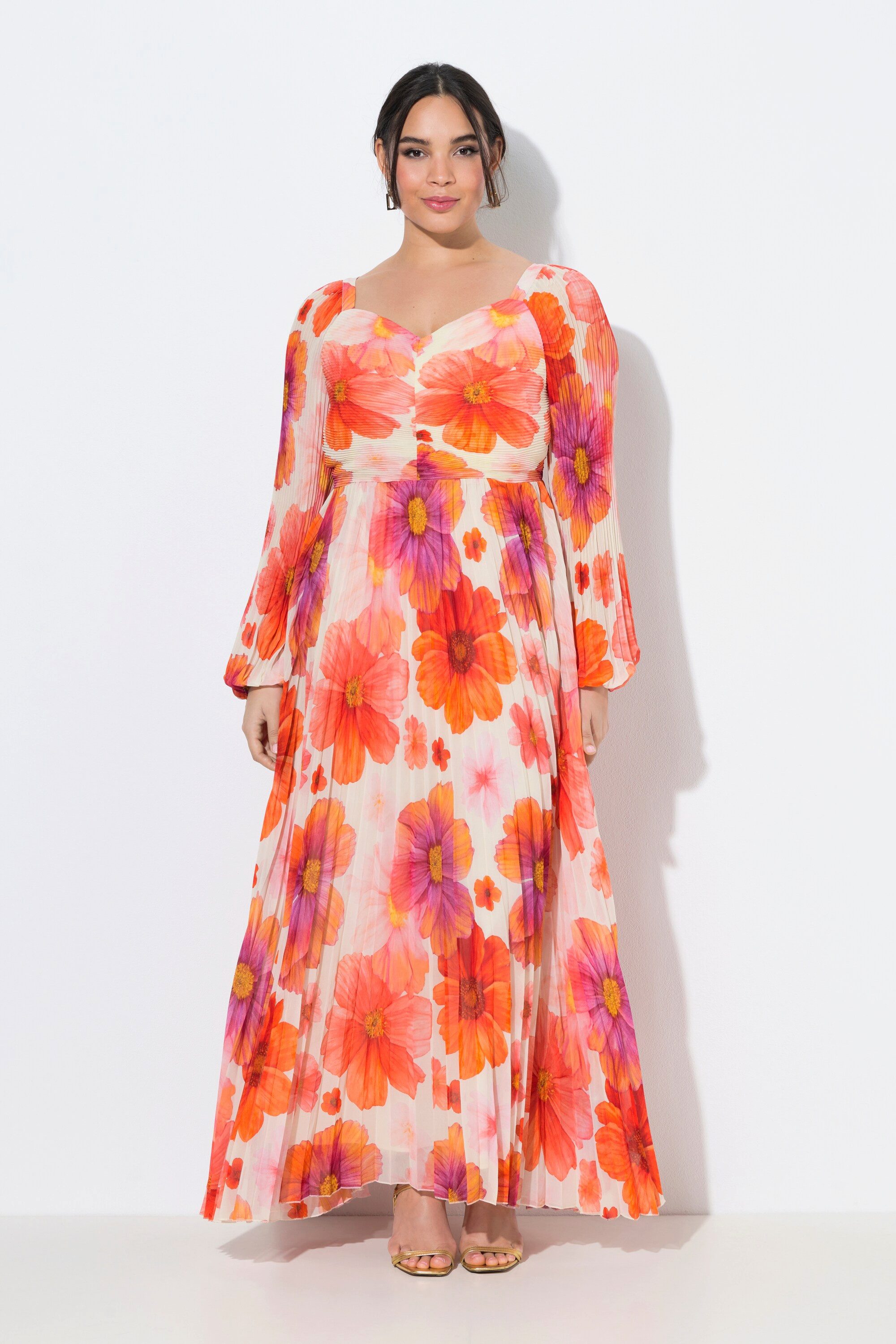 Ulla Popken Cocktailkleid Maxikleid Blüten Herzausschnitt Langarm günstig online kaufen
