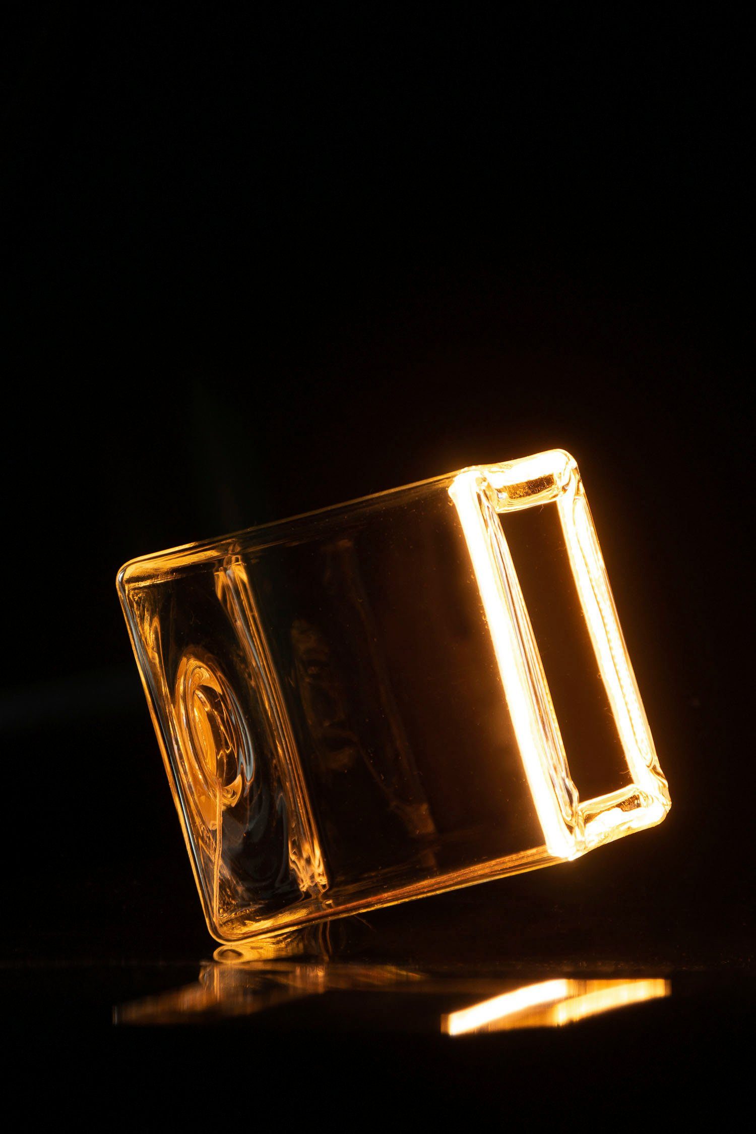 SEGULA LED-Leuchtmittel dimmbar 90, klar, St., klar, 86 1 86 Floating LED E27, CRI Floating Cube 4,5W, E27, LED Extra-Warmweiß, Cube