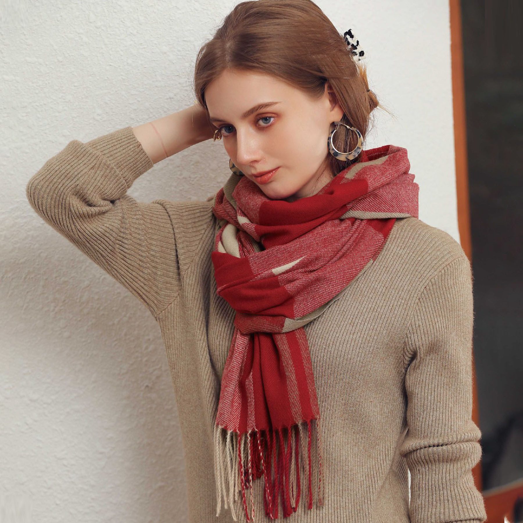 Mutig Wollschal Damen Winter Senior Plaid Kaschmir Schal,übergroßer185*65cm Schal, (Tartan Schultertuch Mit Quasten,Warmer Oversized Poncho,Mischfarbe, Winter Geschenke für Mama, Freundin oder Schwester,Weihnachtsgeschenk), Aus 100 % Kaschmir-Imitat gefertigt, weich, Elegantes Karomuster