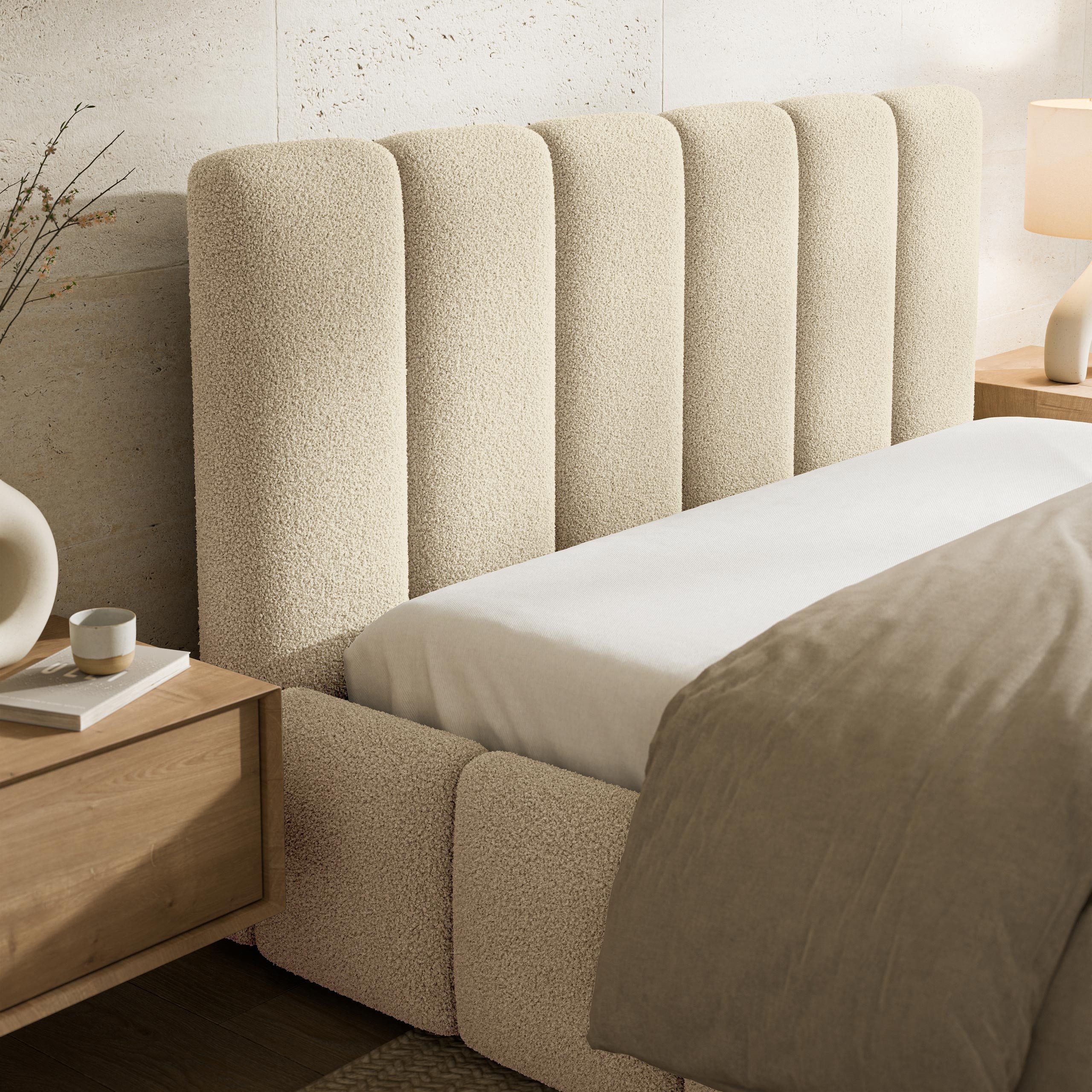 Masseno Polsterbett RANIS 200x200 cm beige (mit Bettkasten und Lattenrost) – Bild 3 von 5
