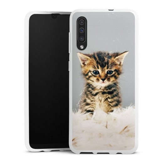 DeinDesign Handyhülle »Kitty« Samsung Galaxy A30s, Silikon Hülle, Bumper Case, Handy Schutzhülle, Smartphone Cover Katze Haustier Feder