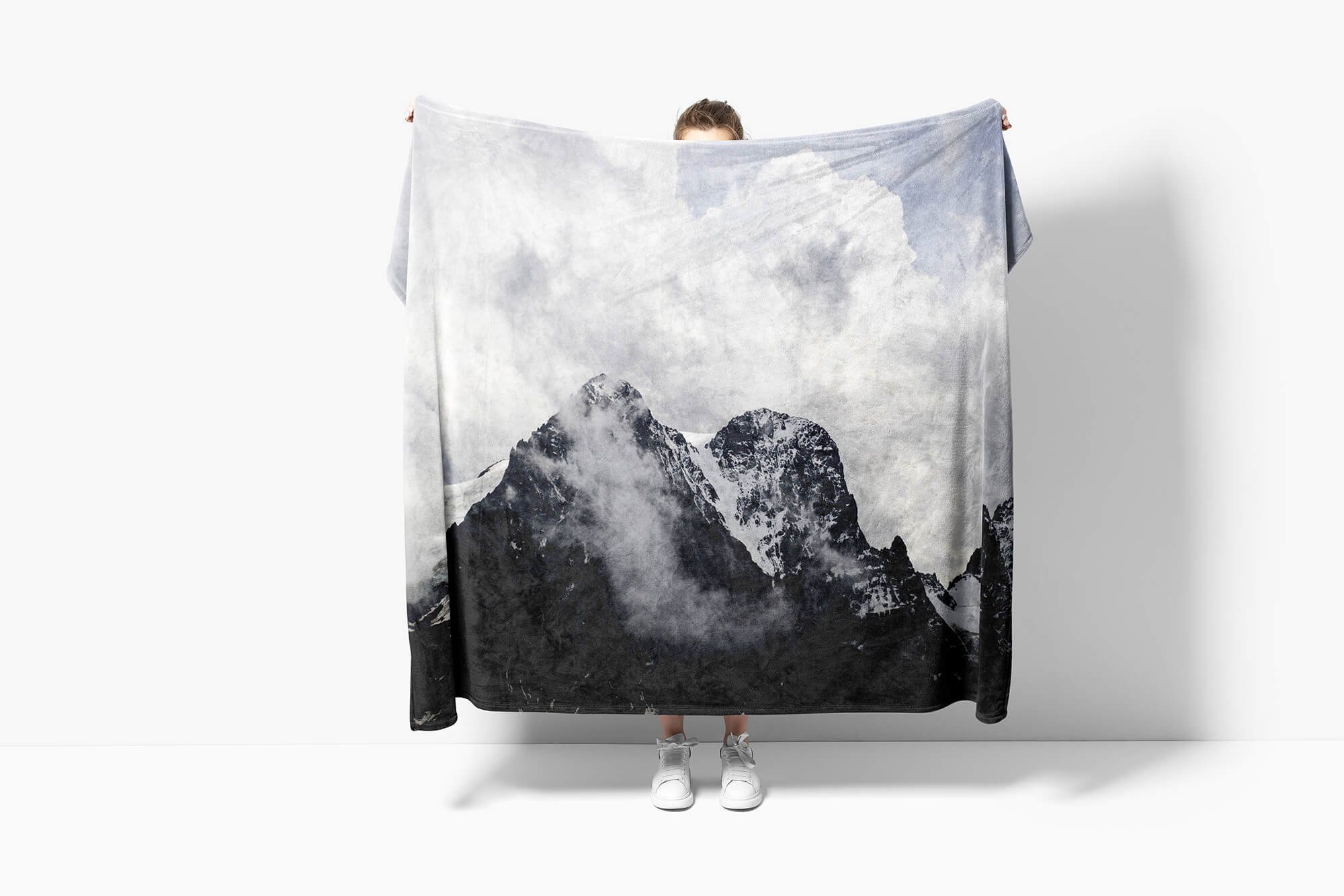 Art Wolk, Weiß Handtücher (1-St), Handtuch Strandhandtuch Saunatuch Fotomotiv Baumwolle-Polyester-Mix Sinus Schwarz Berggipfel Kuscheldecke Handtuch mit