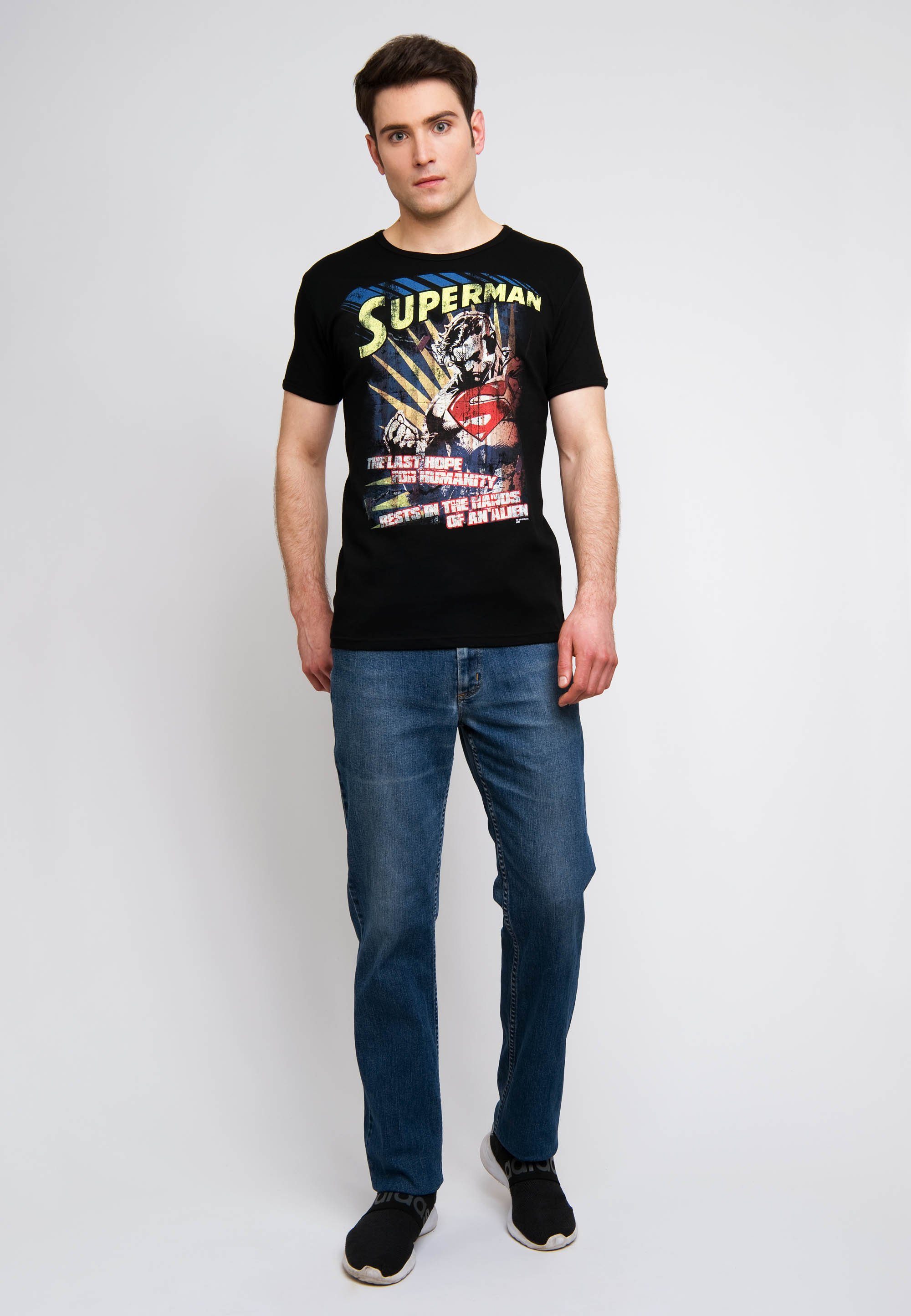 LOGOSHIRT T-Shirt Superman mit coolem Retro-Motiv