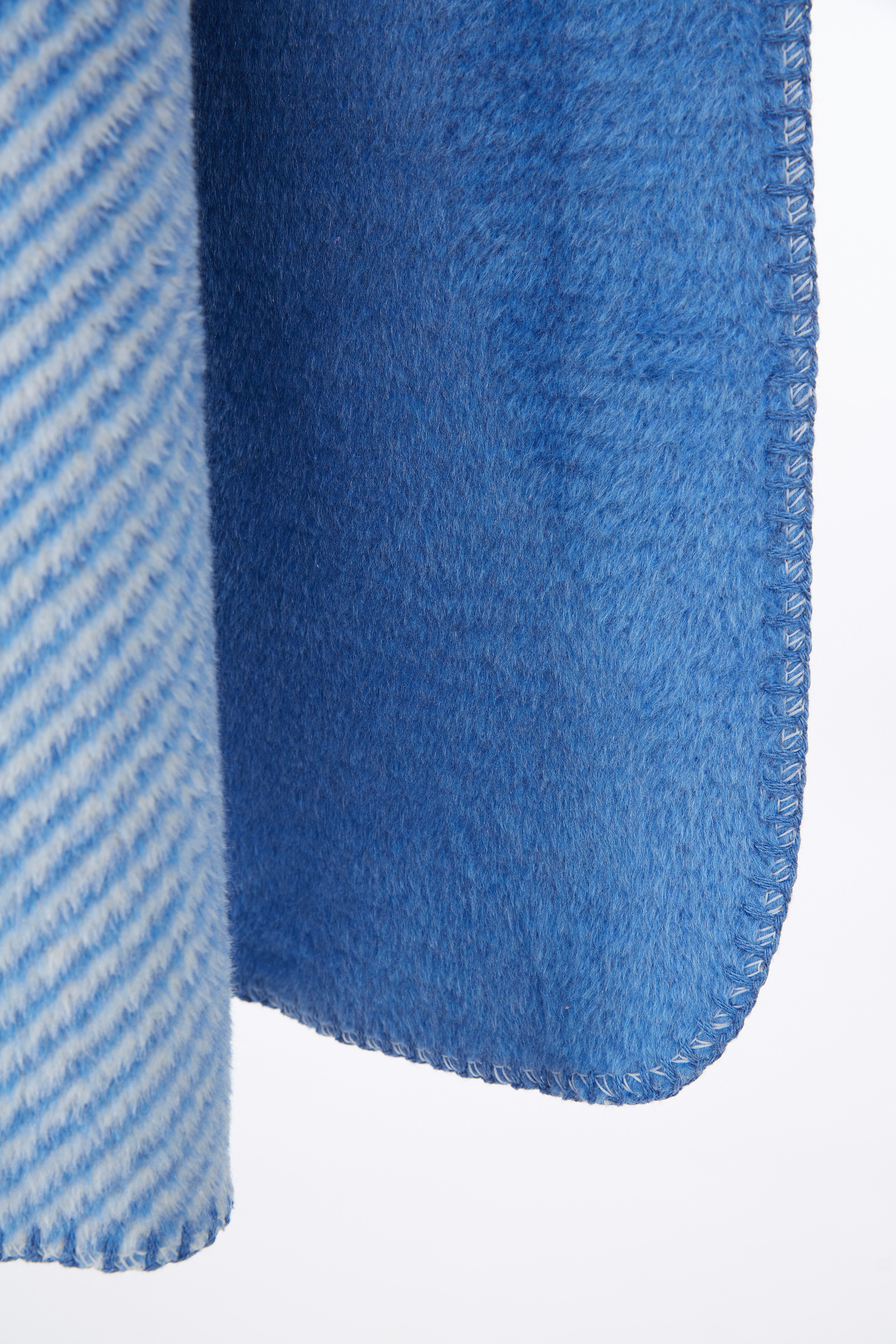 Wohndecke Wohndecke - 4 Jahreszeiten -160x200 cm / Sofadecke / Schlafdecke, livessa, Soft-Touch-Gefühl / 50% Baumwolle, 45% Acryl, 5% Polyester / 1650g – Bild 4 von 5