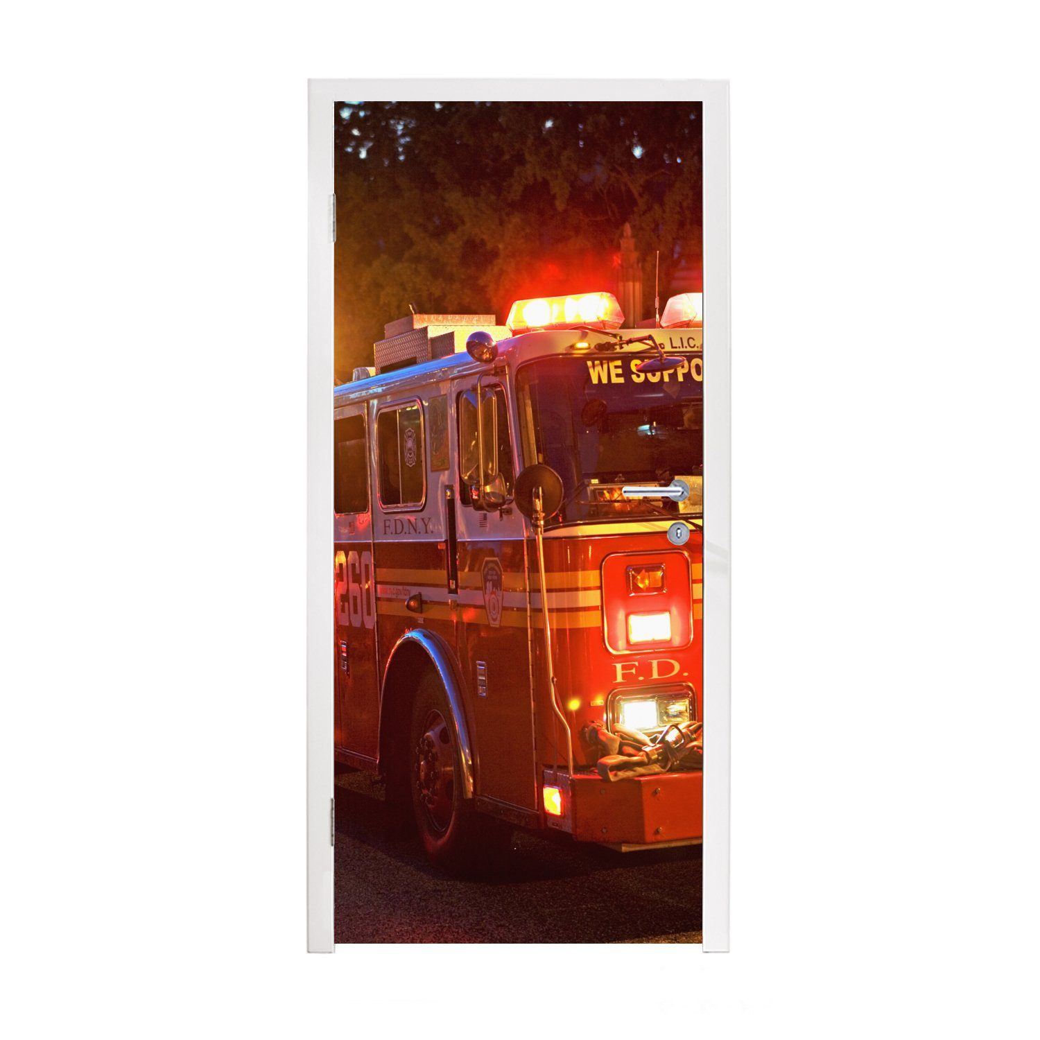 MuchoWow Türtapete Feuerwehrfahrzeuge von New York City, Matt, bedruckt, (1 St), Fototapete für Tür, Türaufkleber, 75x205 cm