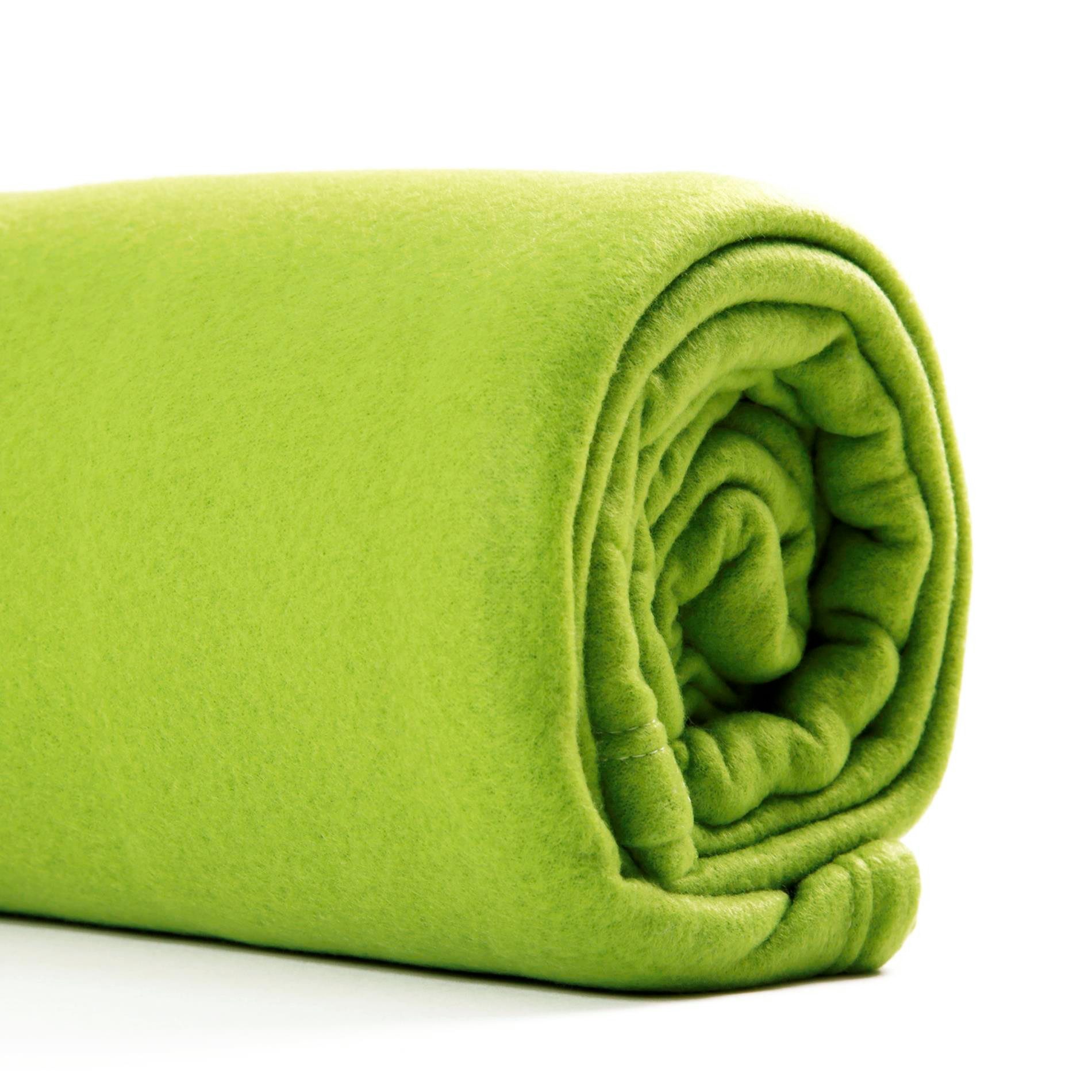 ESTEXO Tagesdecke Decke Kuscheldecke 130x170 cm Polar Fleecedecke Microfase günstig online kaufen