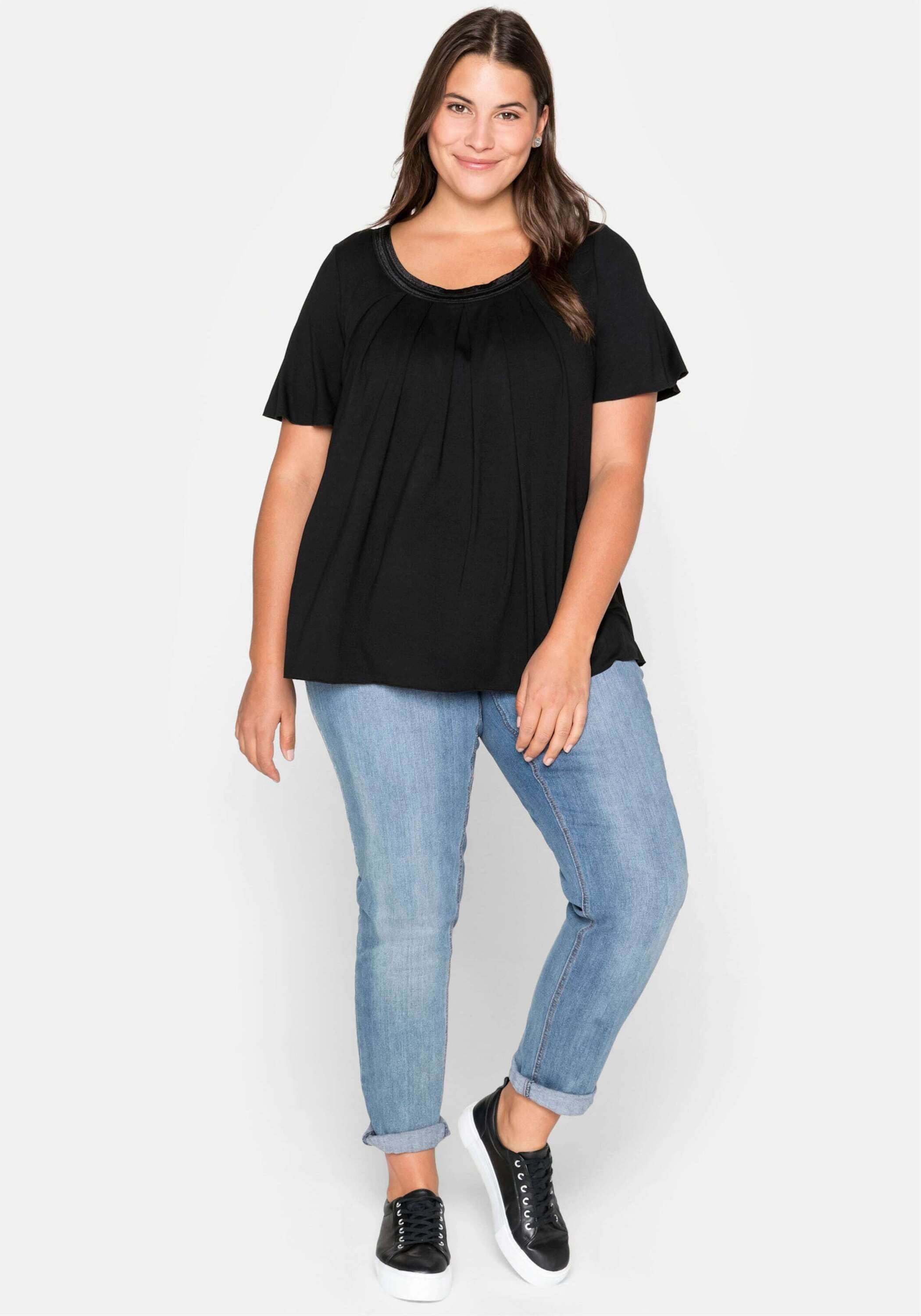 Sheego T-Shirt T-Shirt Kurzarm in A-Linie mit dekorativer Blende