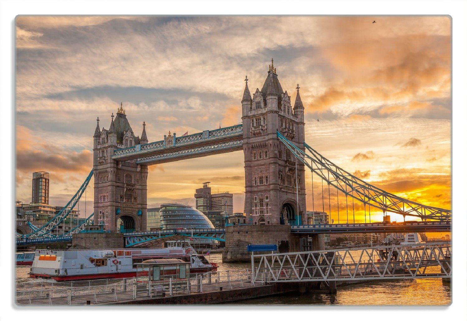 Wallario Frühstücksbrett Tower Bridge - London bei Sonnenuntergang, (inkl. rutschfester Gummifüße 4mm, 1-St), 20x30cm