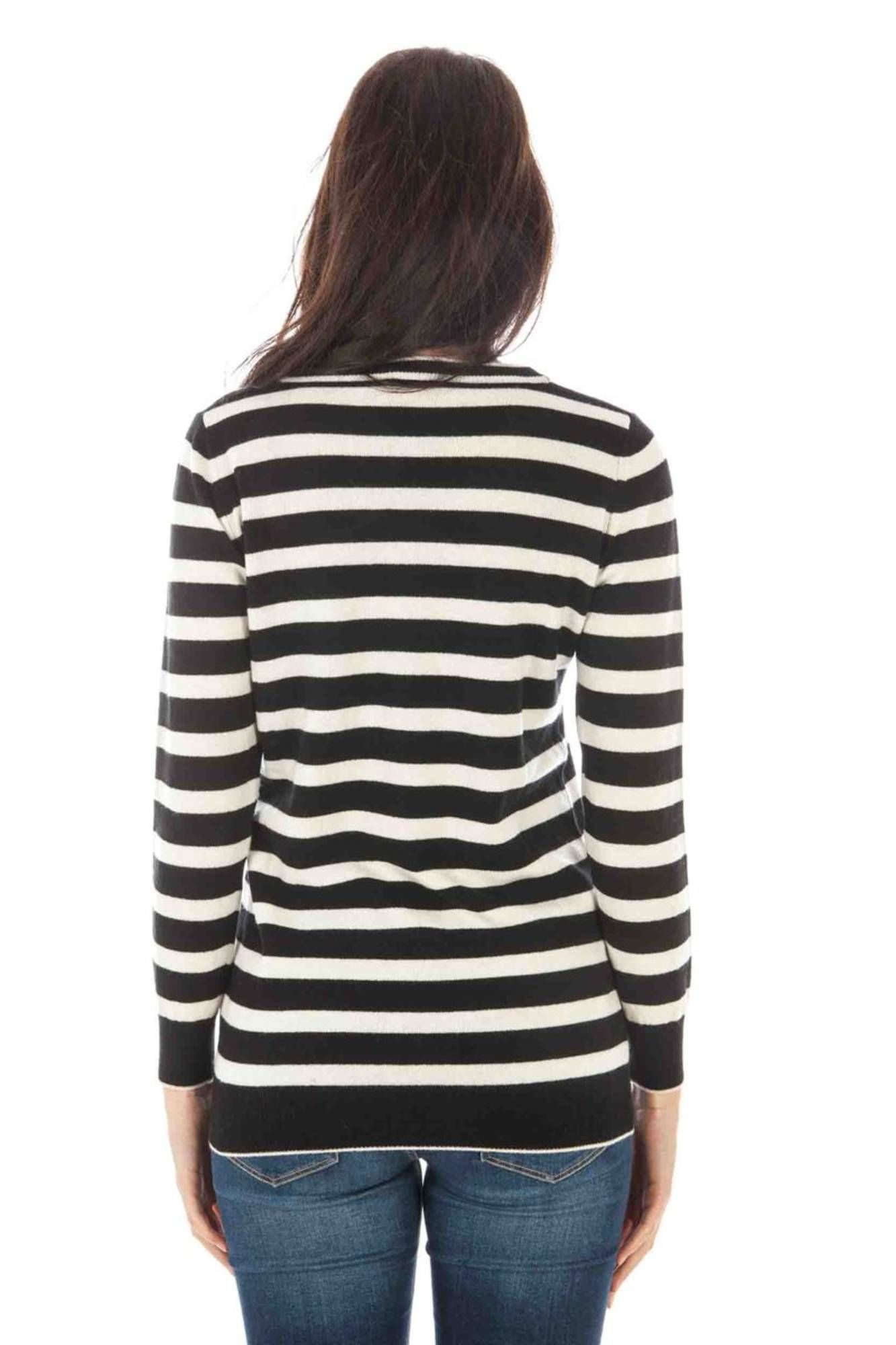 Fred Perry Strickpullover Eleganter Damenpullover in Schwarz mit V-Ausschnitt und Logo-Detail