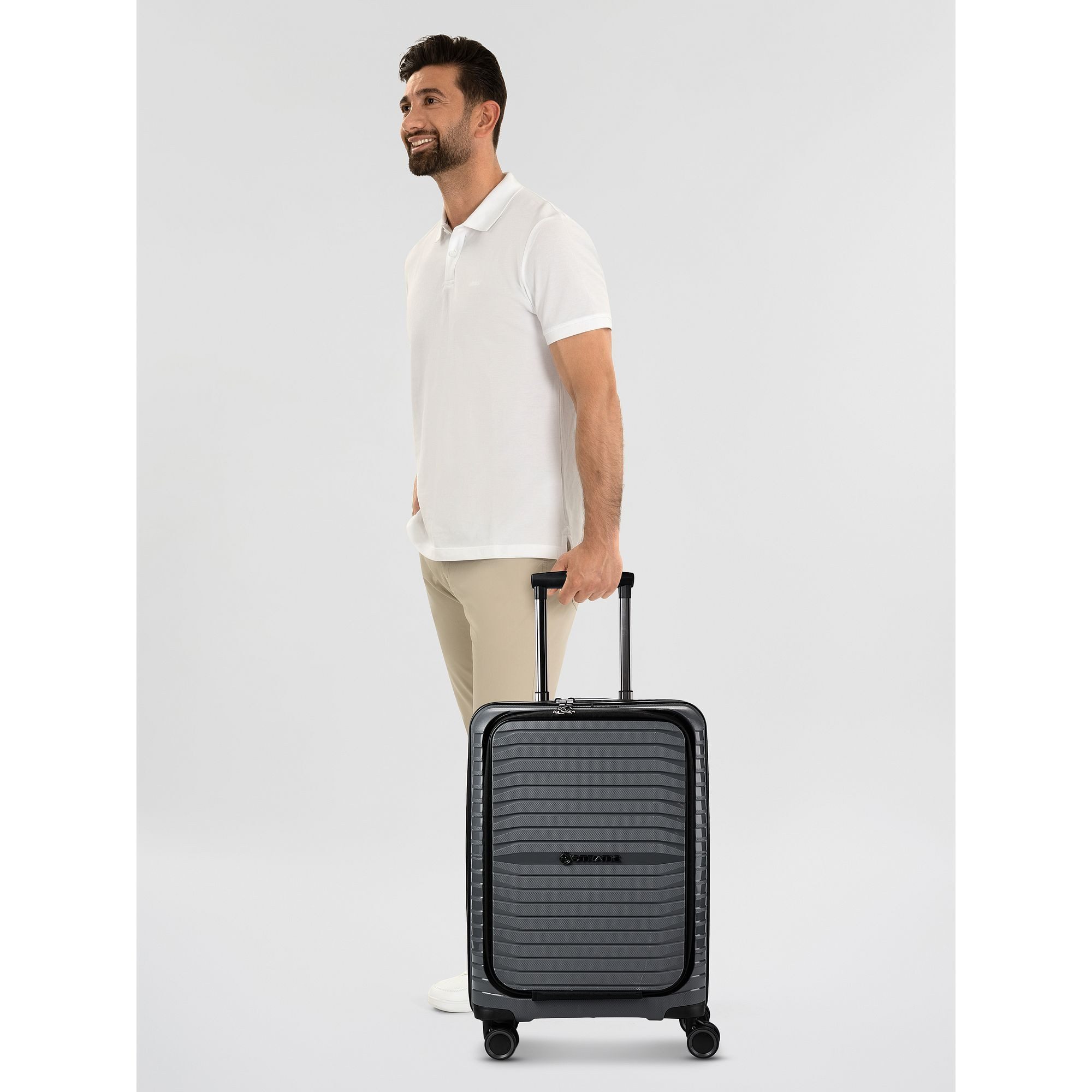 Stratic Handgepäck-Trolley Bright +, 4 Rollen, Polypropylen