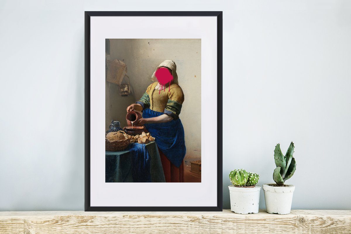 MuchoWow Poster Milchmädchen - Johannes Poster, mit Schwarzem Kunstdruck, Rosa, (1 Gerahmtes St), Bilderrahmen Rahmen, - Vermeer