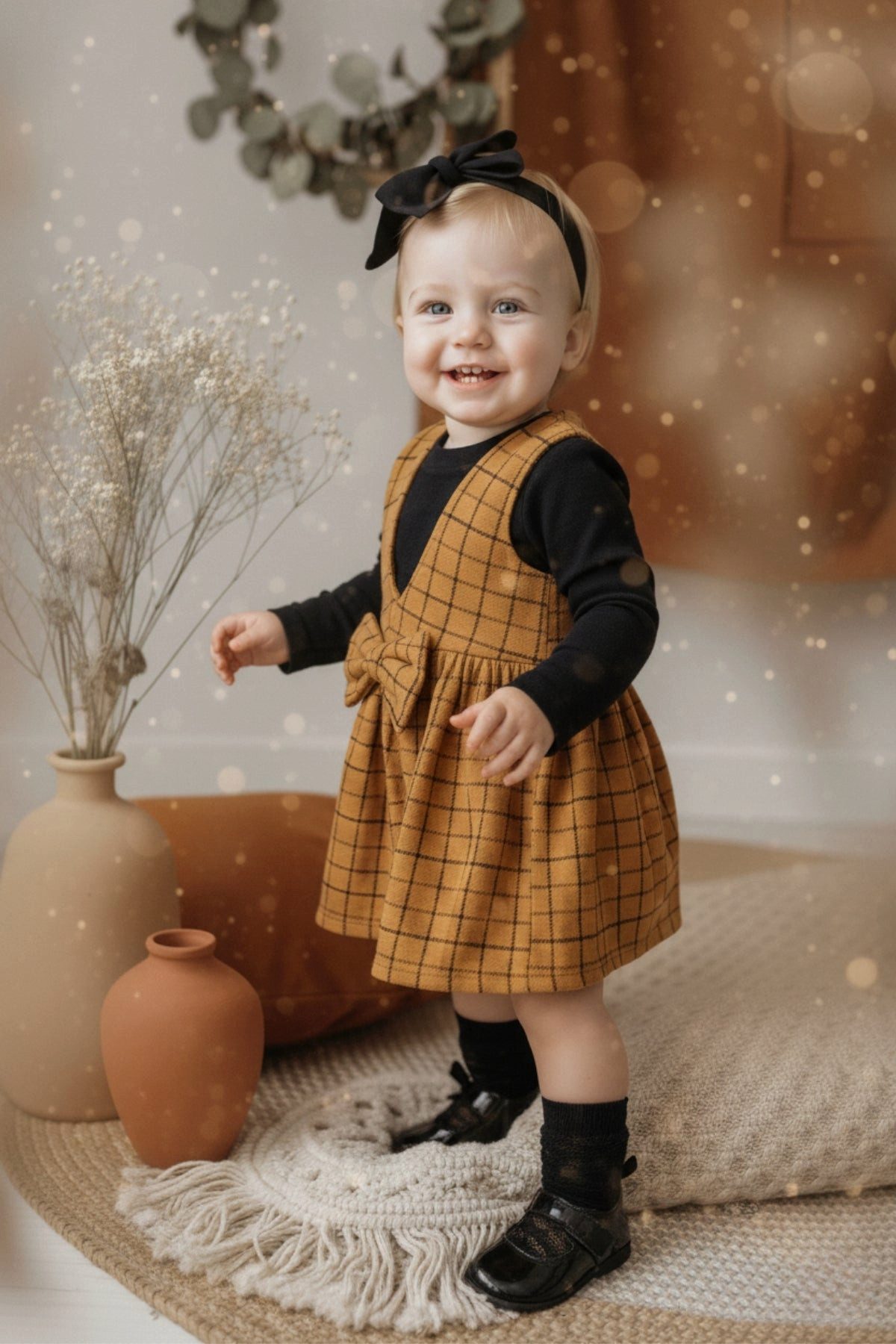 Parla Kids Kleid & Haarband Senfgelbes Kleid im Karomuster und Schleife mit passendem Haarband