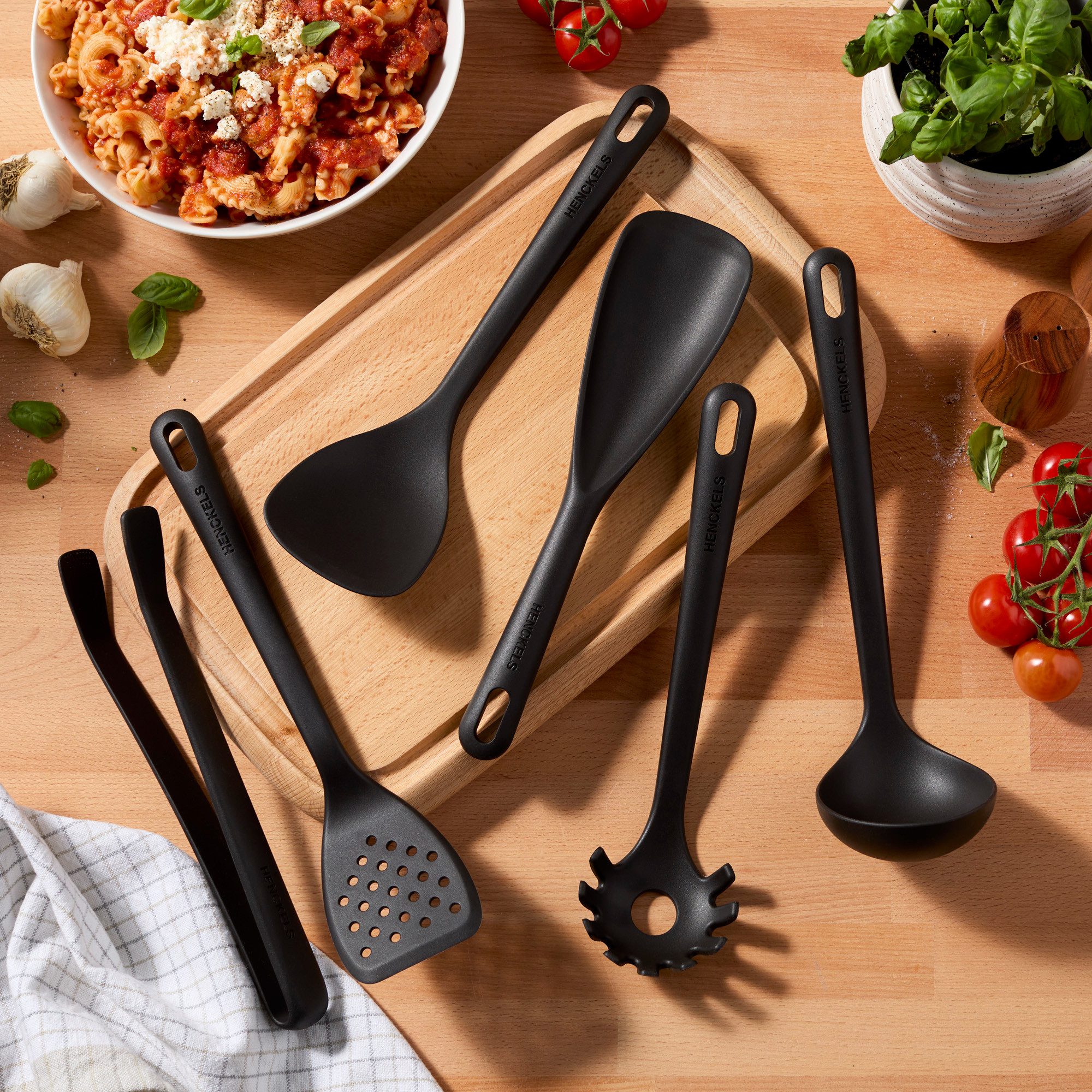 HENCKELS by ZWILLING Spaghettibesteck Silicone Onyx (1-tlg), Silikon, Aufhänge-Öse, Hitzebeständig, Spülmaschinengeeignet