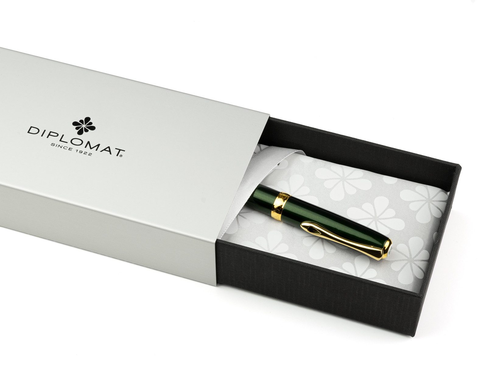 DIPLOMAT Füllhalter Füllhalter Diplomat Excellence A2 Evergreen vergoldet, Stärke M, (Füllhalter mit Tintenkonverter), MADE IN GERMANY