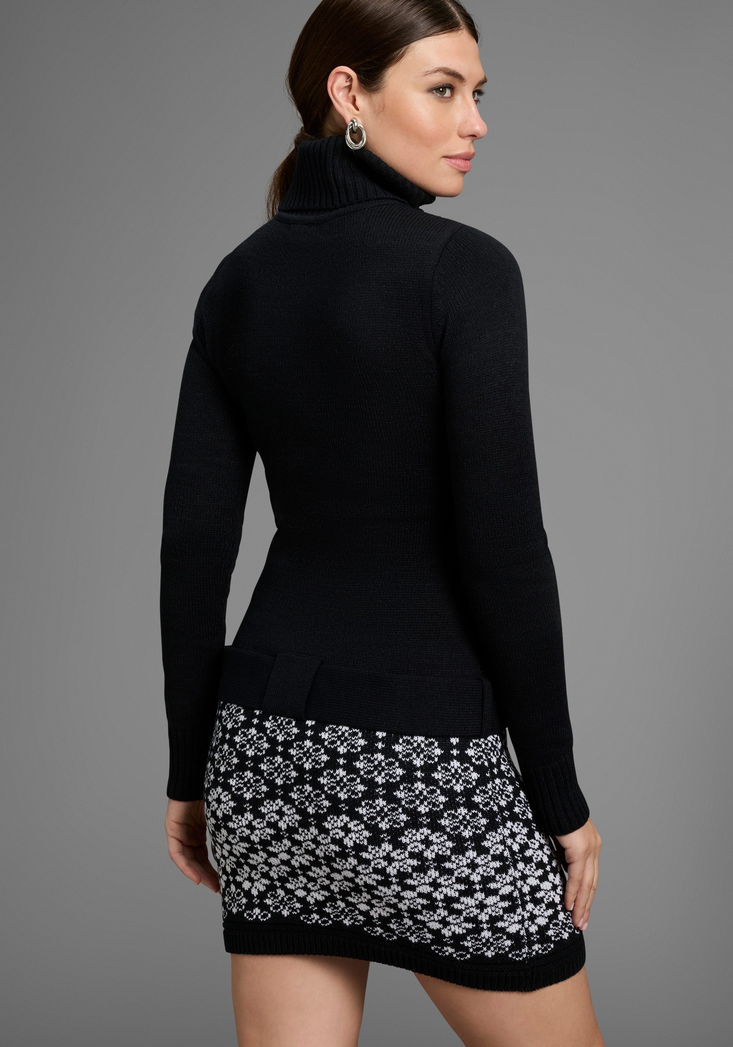 Melrose Strickkleid, in enger Form, Mini-Länge mit Gürtel günstig online kaufen