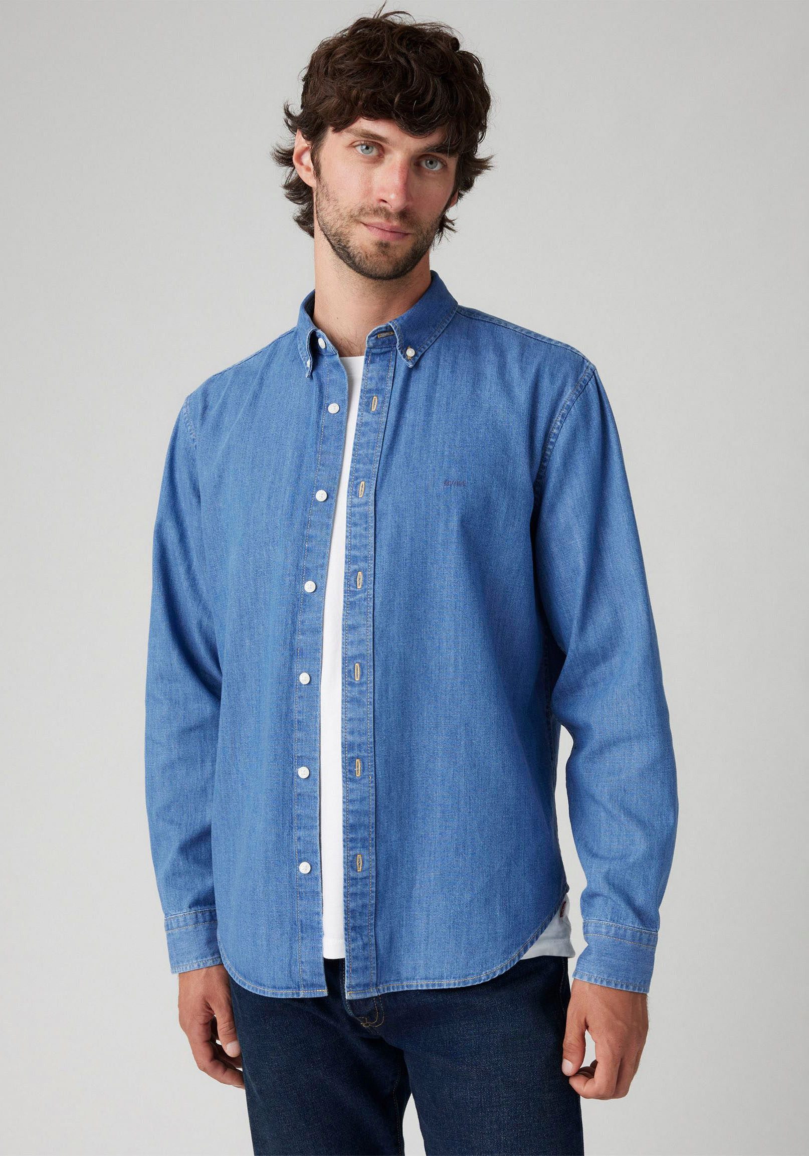Levi's® Langarmhemd AUTHENTIC BUTTON DOWN mit Ton-in-Ton Logostickerei auf günstig online kaufen