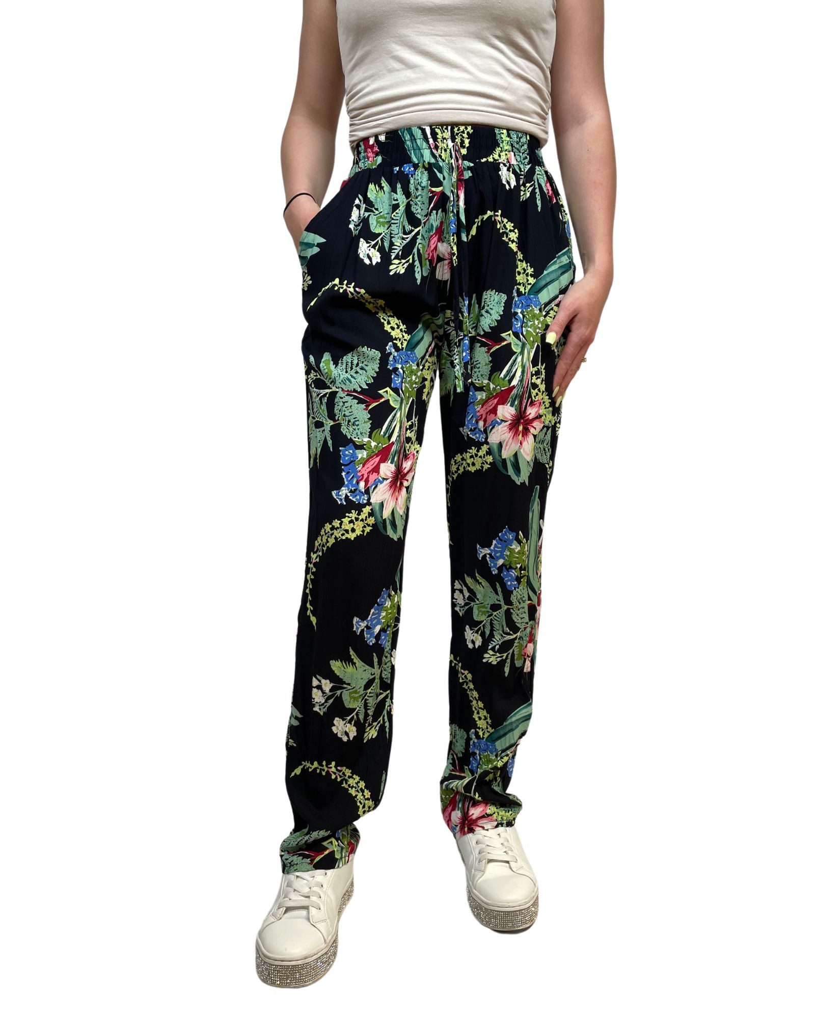 ITALY VIBES Stoffhose PINA - luftige Stoffhose - Sommerhose mit Print - Damenhose - ONE SIZE passt hier Gr. S- L