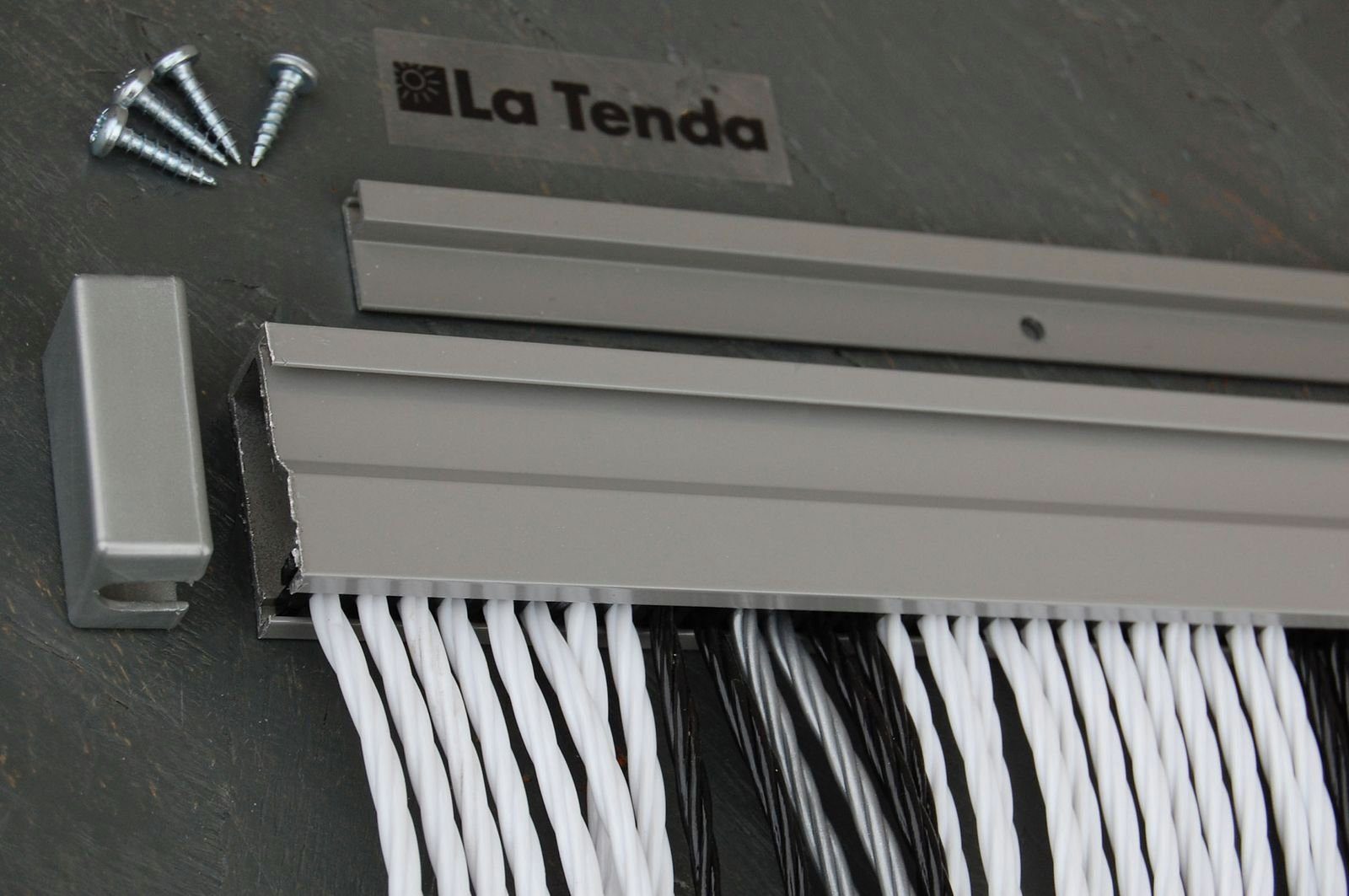 La Tenda weiß, x und Breite individuell Insektenschutz-Vorhang 210 PVC kürzbar Länge La Tenda 1 cm, Streifenvorhang OSTUNI 90 -