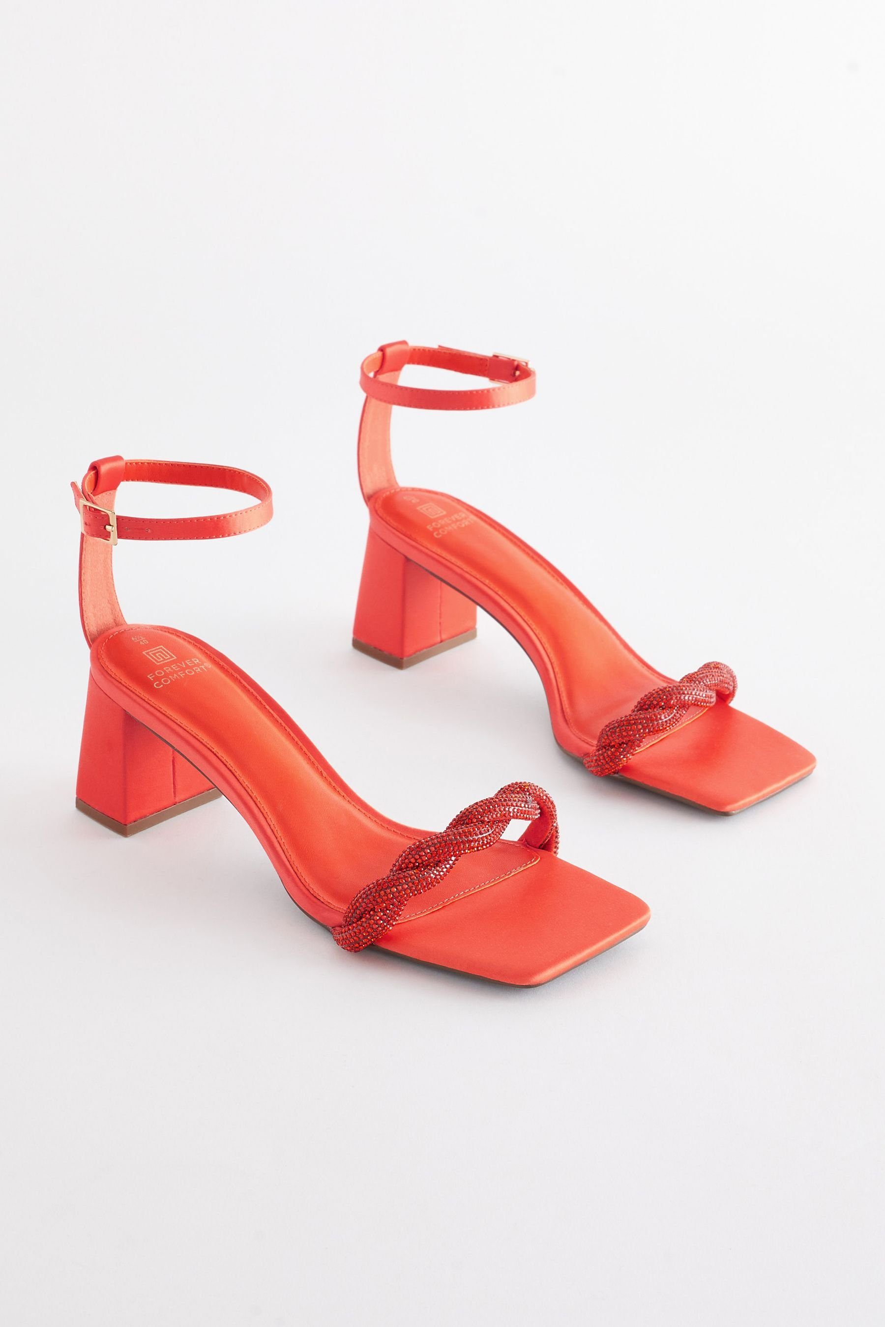 Next Forever Comfort® (1-tlg) Sandaletten mit Orange Schmuckstein Sandalette