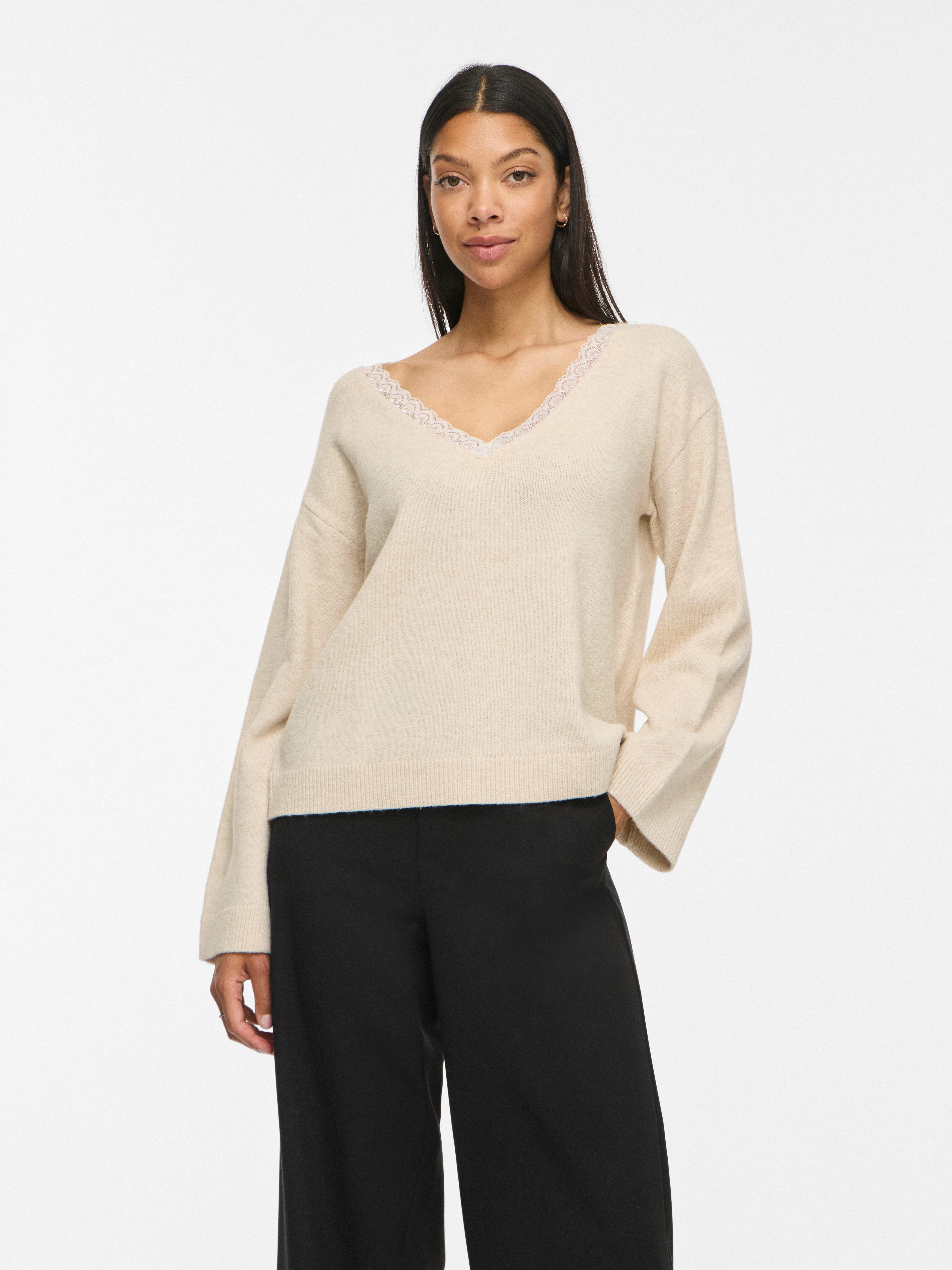 Vila V-Ausschnitt-Pullover VILIGA L/S V-NECK REV LACE KNIT TOP-NOOS Materialmix, Spitzen-Detail, regular fit