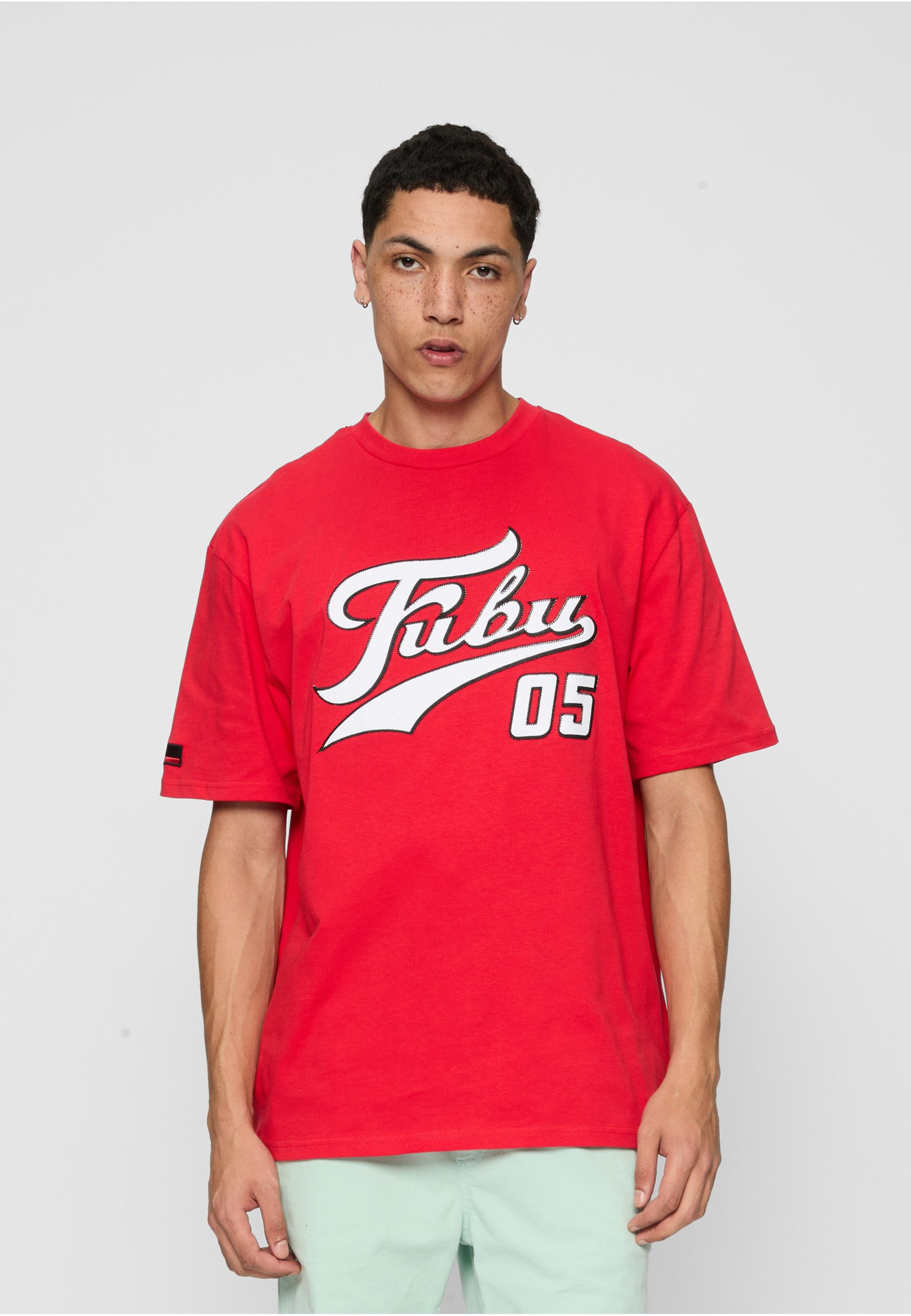 Fubu T-Shirt Fubu FBMQ12111RED Fubu Varsity T-Shirt (1-tlg)