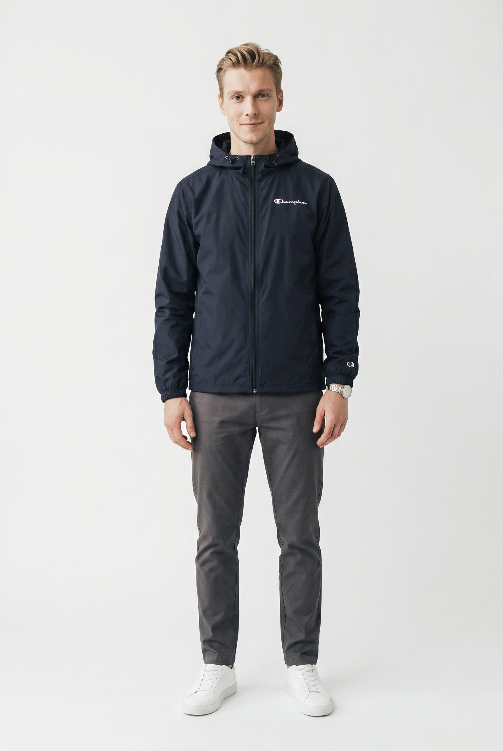 Champion Windbreaker OUTDOOR Windbreaker mit Kapuze und Kordelzug, wasser- und windabweisend