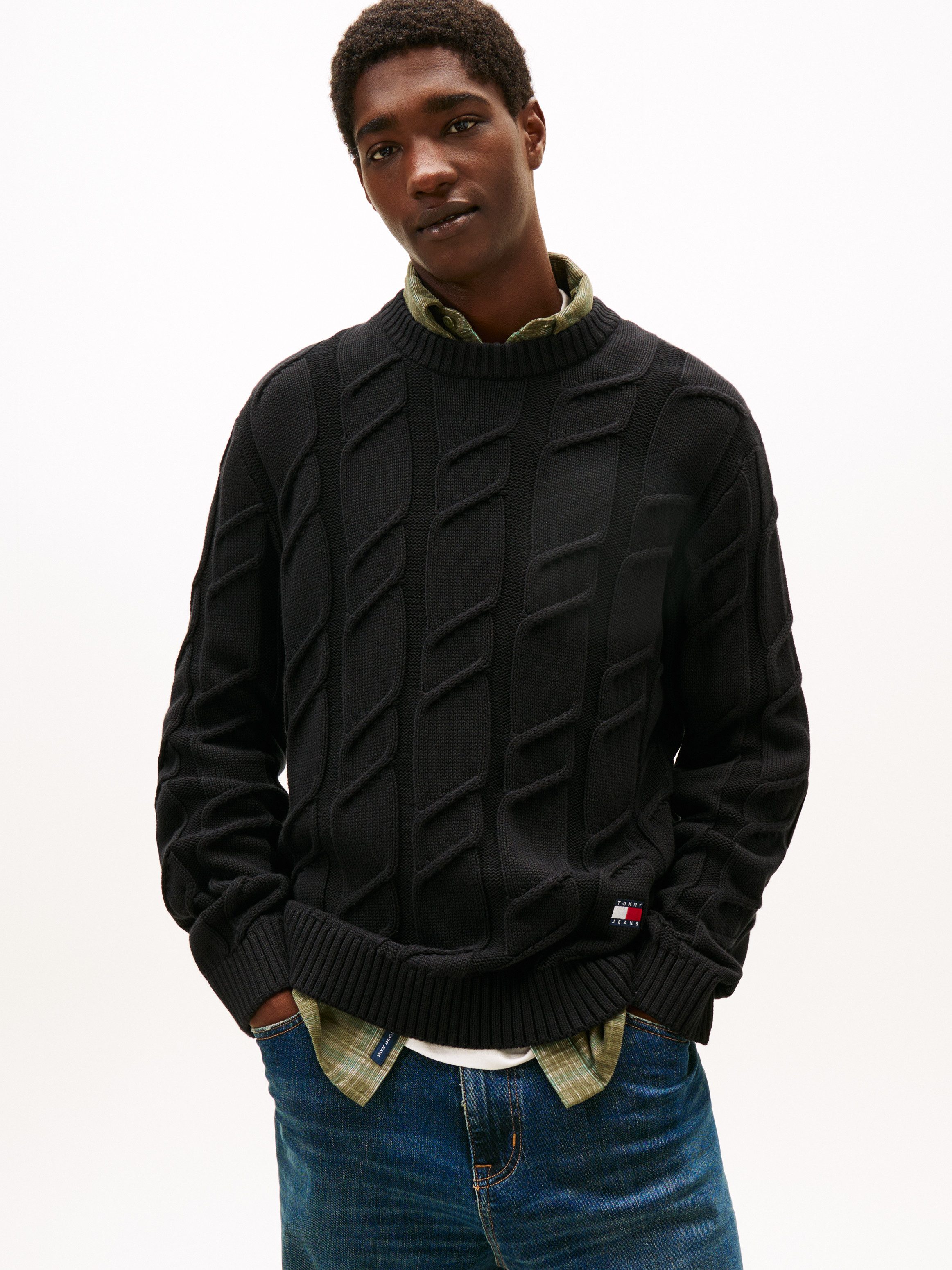 Tommy Jeans Rundhalspullover TJM REG CHUNKY CABLE Grobstrick mit Zopfmuster, regular fit, Rundhals