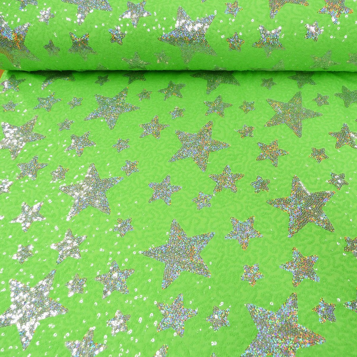 SCHÖNER LEBEN. Stoff Pailletten Stoff Sterne grün silberfarbig 1,5m Breite