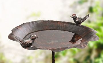 Dekoleidenschaft Vogeltränke "Piepmatz" aus Metall in Rost Optik, Gartenstecker mit 2 Vögelchen, Wasserstelle, Gartendeko