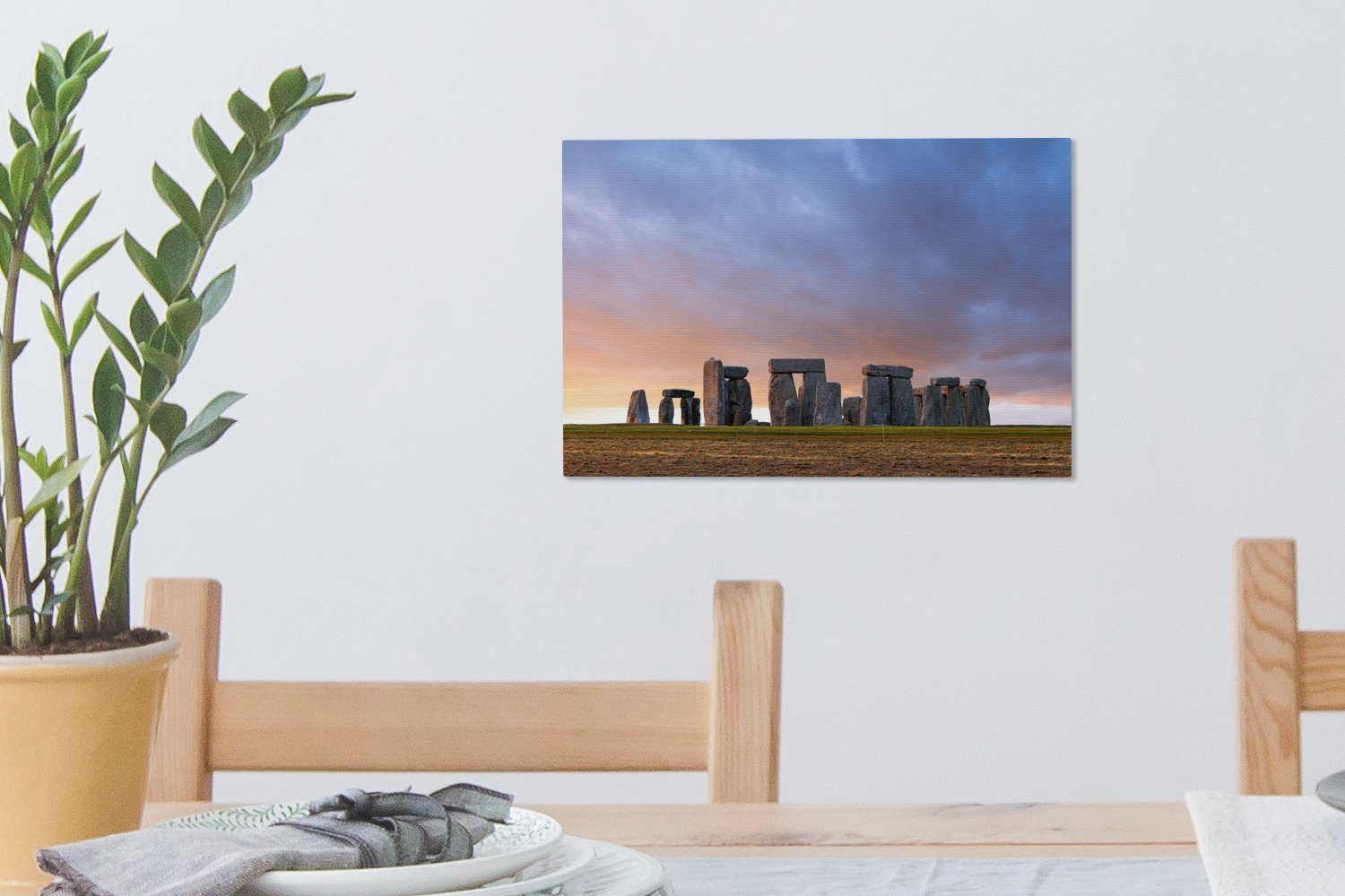 OneMillionCanvasses® Leinwandbild Einzigartiger lila Wandbild Aufhängefertig, Stonehenge über St), (1 cm Himmel Leinwandbilder, in England, Wanddeko, 30x20