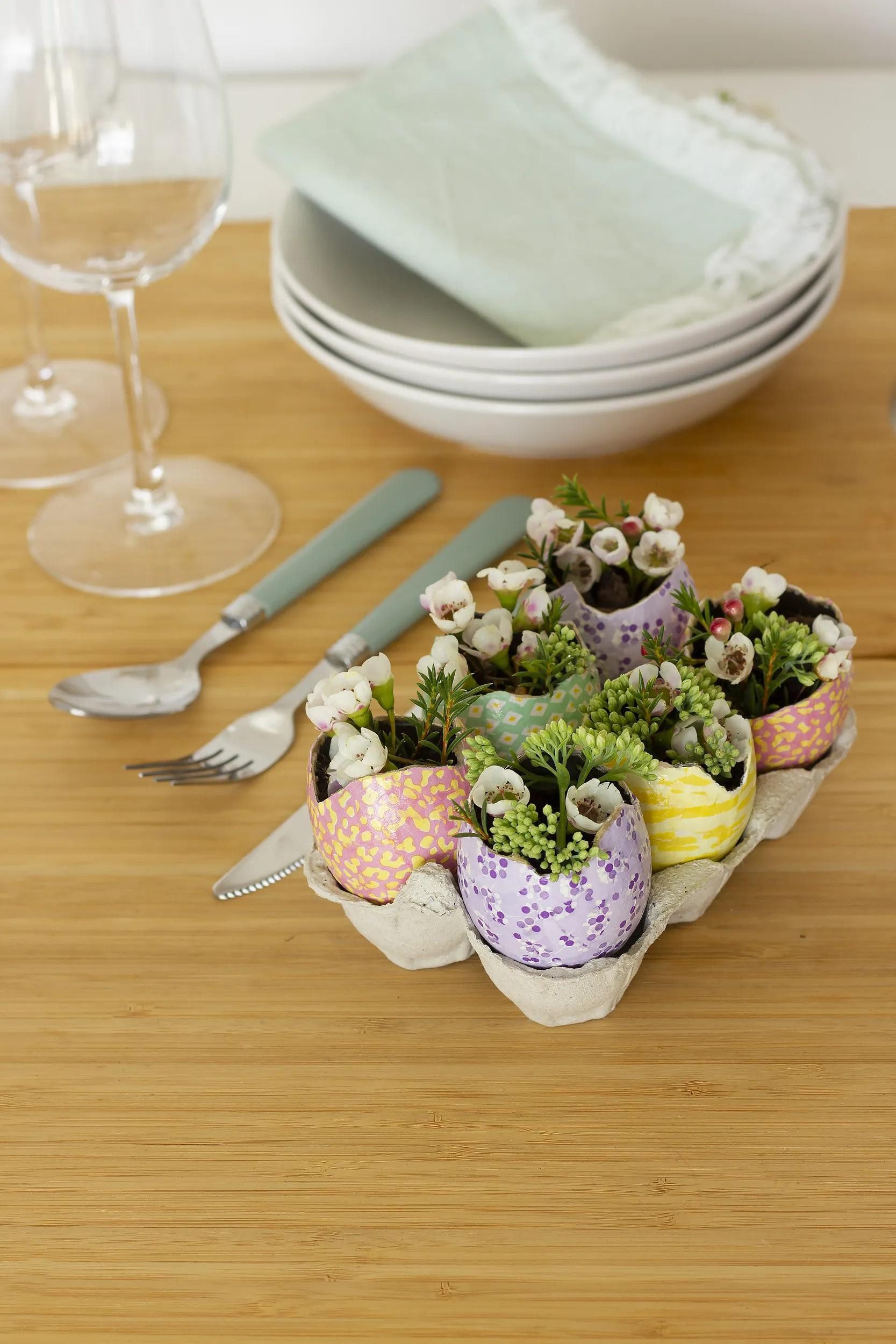 décopatch Papierdekoration 5x Pappmaché Packung aufgebrochenen Eiern - Kartonbraun AC897C, DECO-Supports