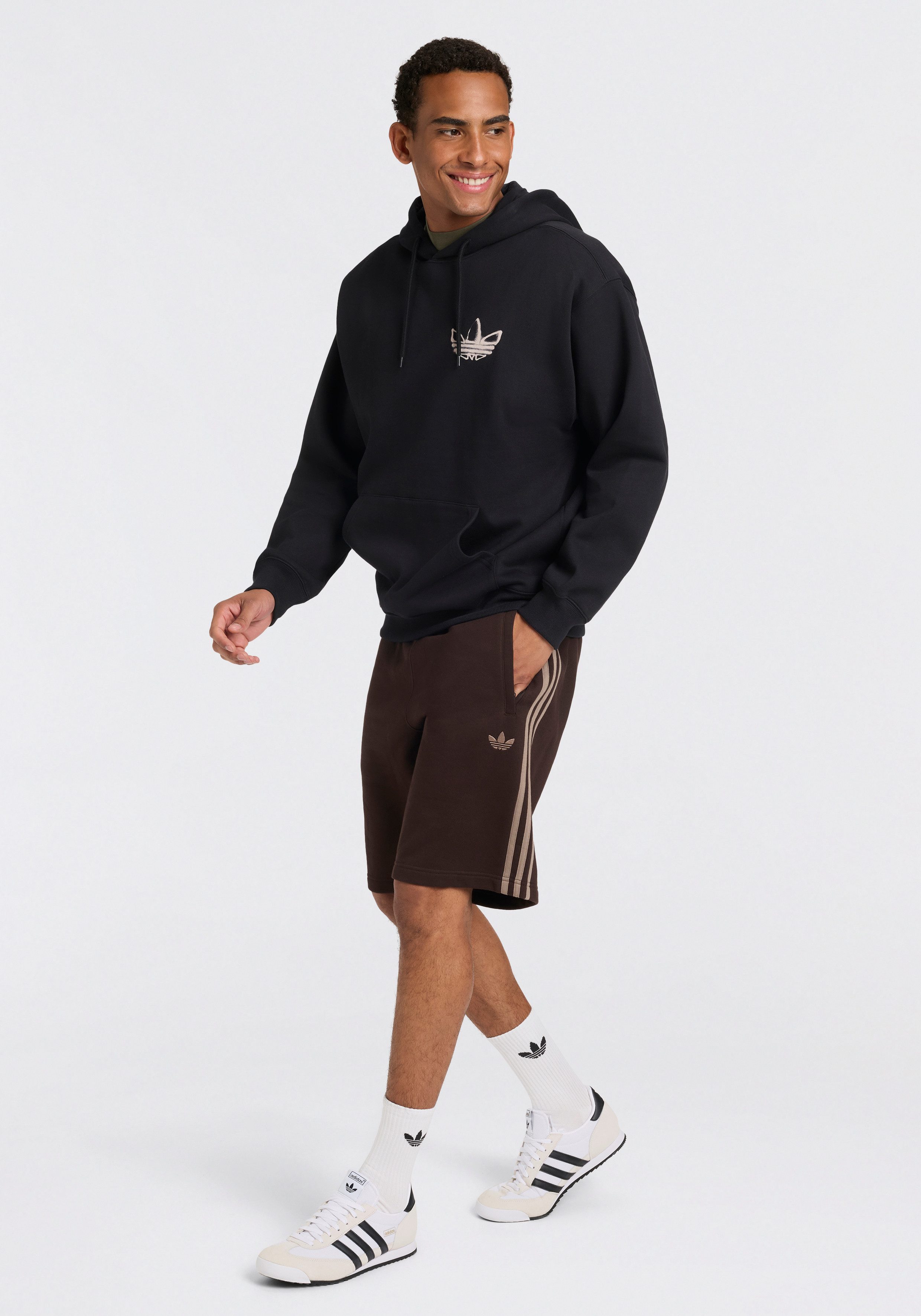 Zum Outfit 10